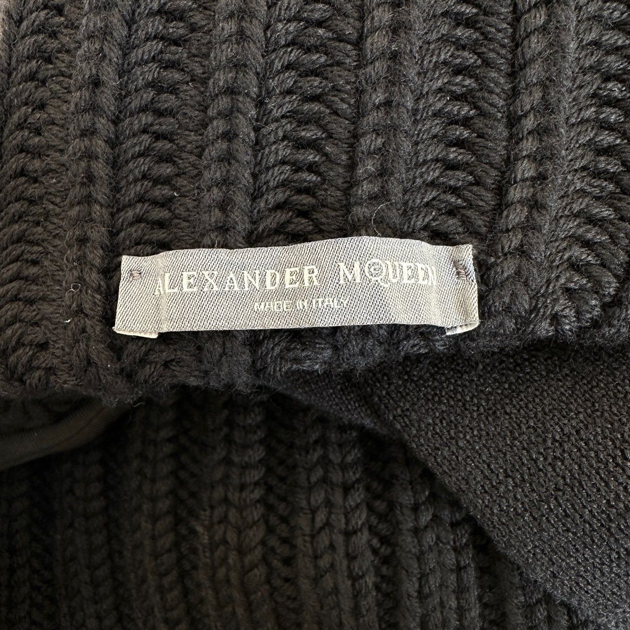 Alexander McQueen Alexander McQueen Black Adjustable Sleeve Wool Sweater Size M / US 6-8 / IT 42-44 - 6 Thumbnail