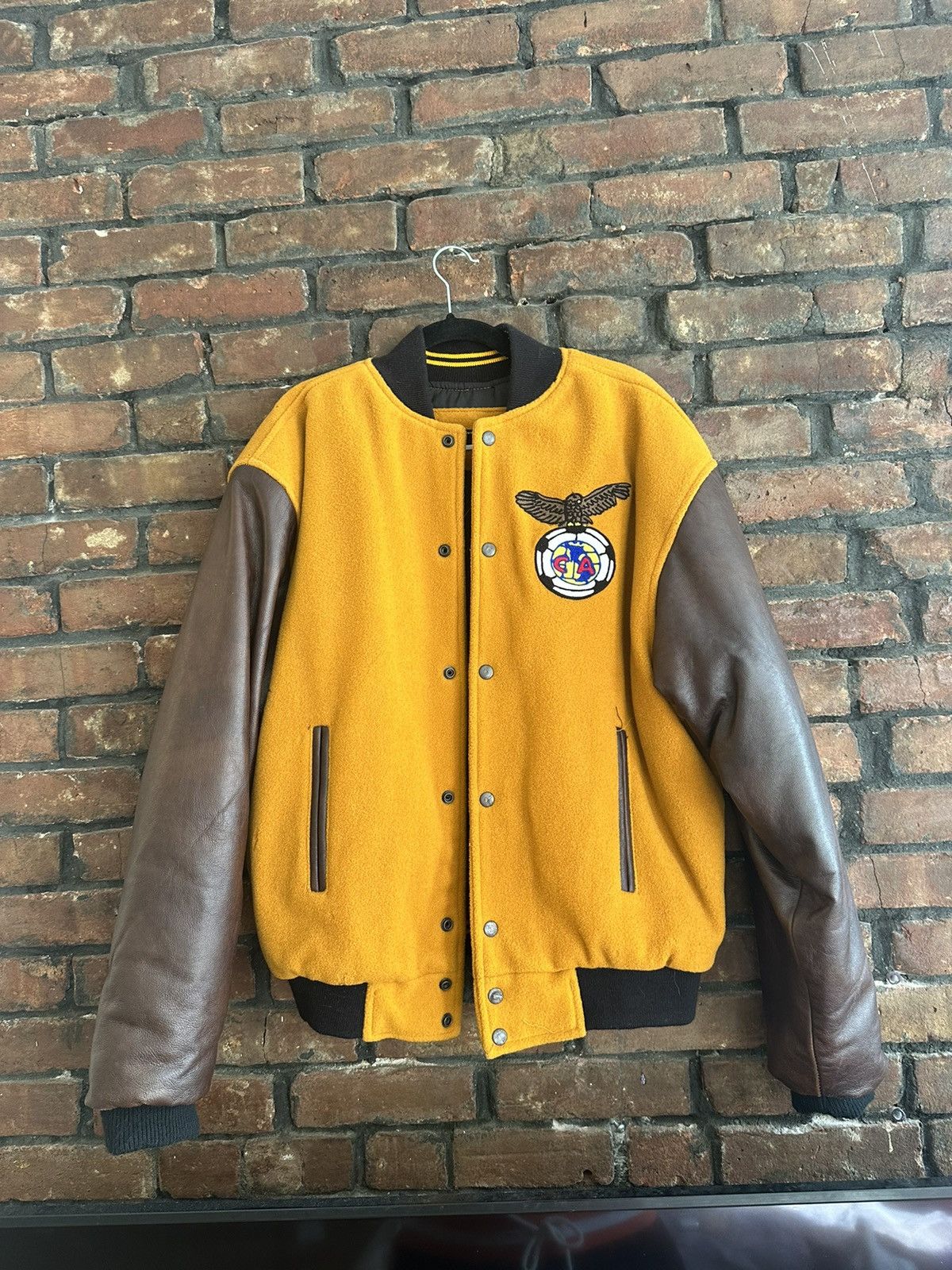 Vintage Yellow and brown Club America varsity jacket 90s vintage Size US L / EU 52-54 / 3 - 4 Thumbnail