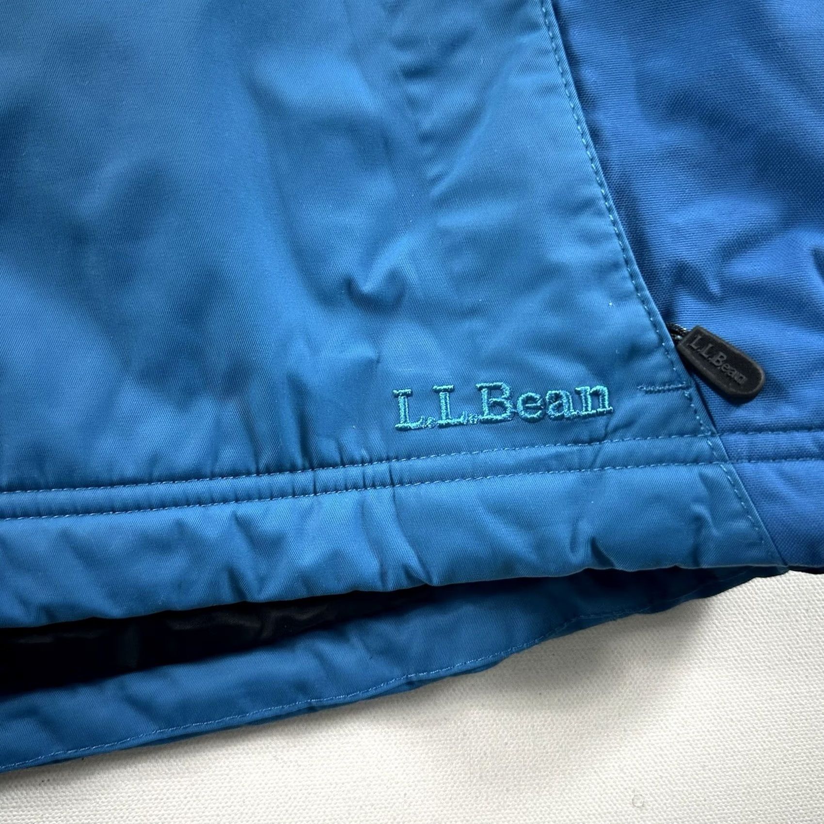 Vintage LL Bean Parka Ski Jacket Women Winter Warm Size XL Reg Blue Full Zip Hooded Long Sleeve Solid Nylon Lining Polyester Insulation Regular Coat/Jacket Size XL / US 12-14 / IT 48-50 - 3 Thumbnail