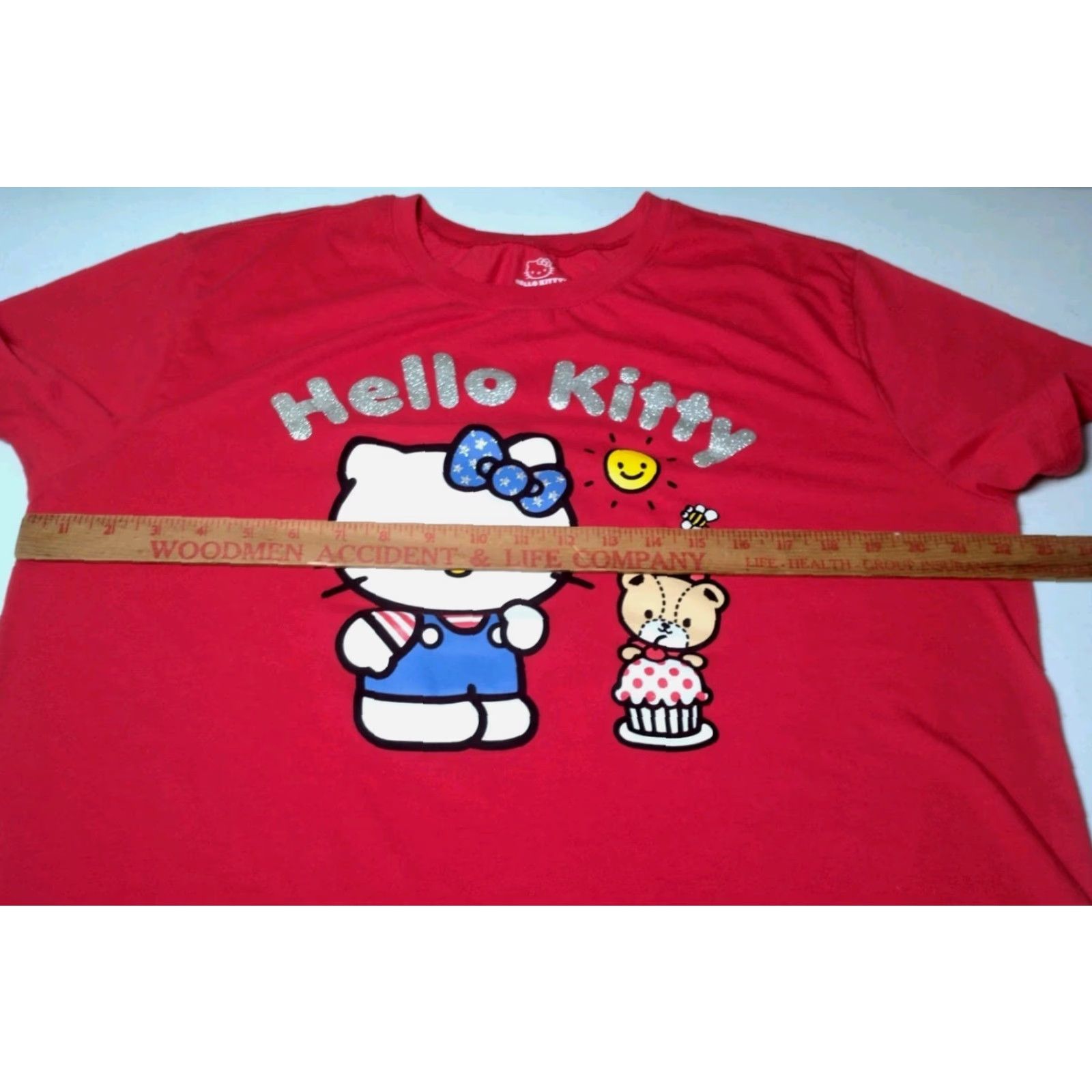 Vintage SANRIO Hello Kitty Shirt Womens Large Red Glitter Cupcake Graphic T-Shirt Size L / US 10 / IT 46 - 5 Thumbnail
