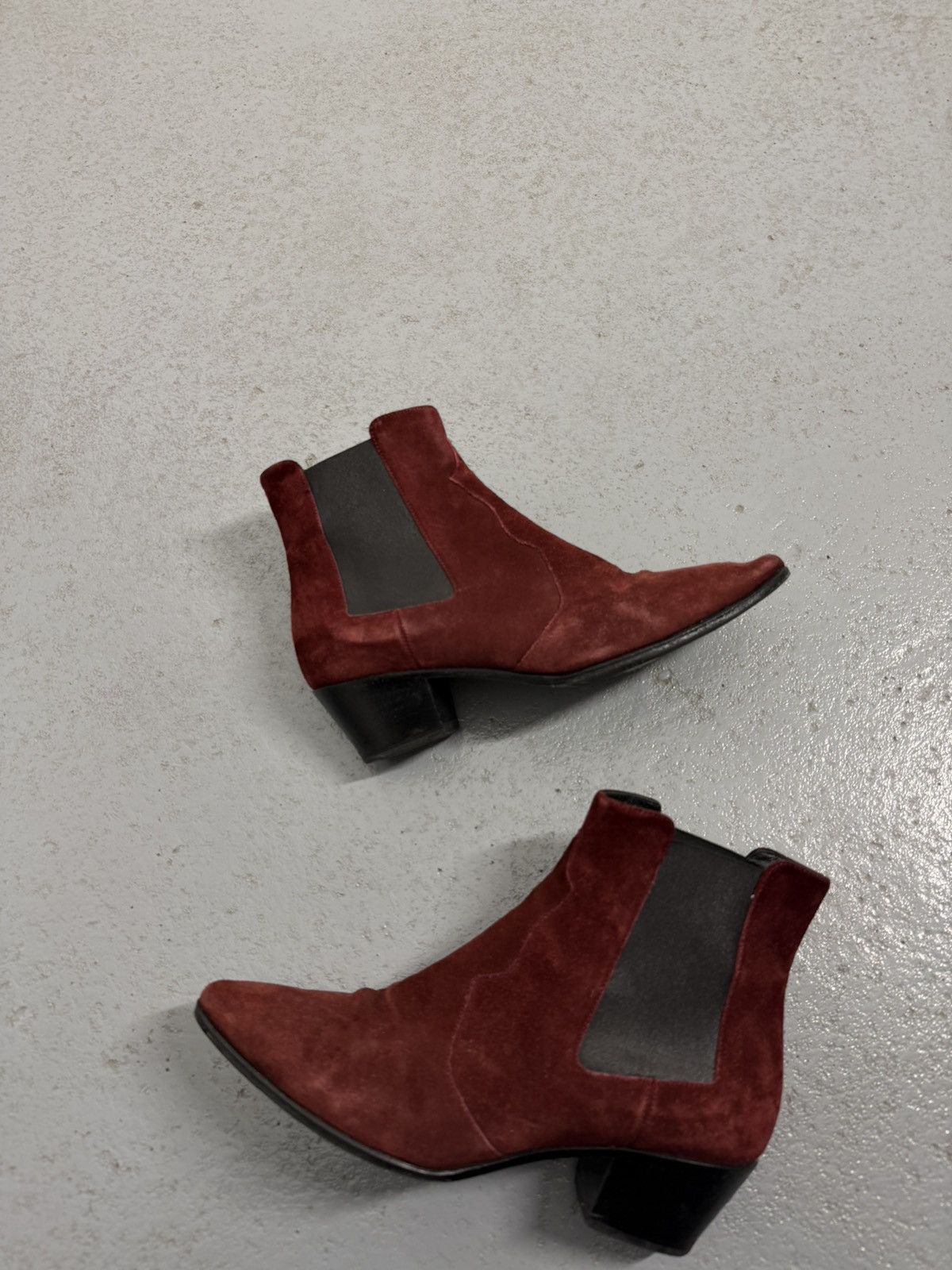 Saint Laurent Paris Saint Laurent Burgundy Suede Chelsea Boots Size US 8 / IT 38 - 7 Thumbnail