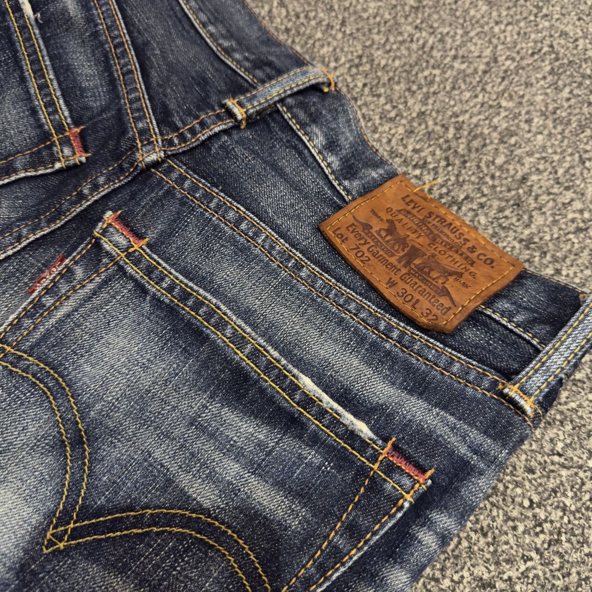 If Six Was Nine Vintage 90s Levis 702 Aging Distressed Denim W30 Size US 30 / EU 46 - 10 Thumbnail