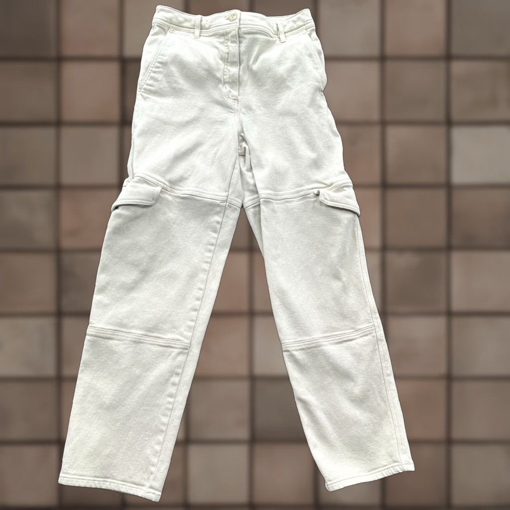 Aritzia Aritzia Wilfred Free Modern Cargo Pant Women 4 Beige Cotton High Rise Pocketed Tapered 29in Inseam Casual Fall Summer 90s City Preppy Womens Size 27" / US 4 / IT 40 - 1 Thumbnail