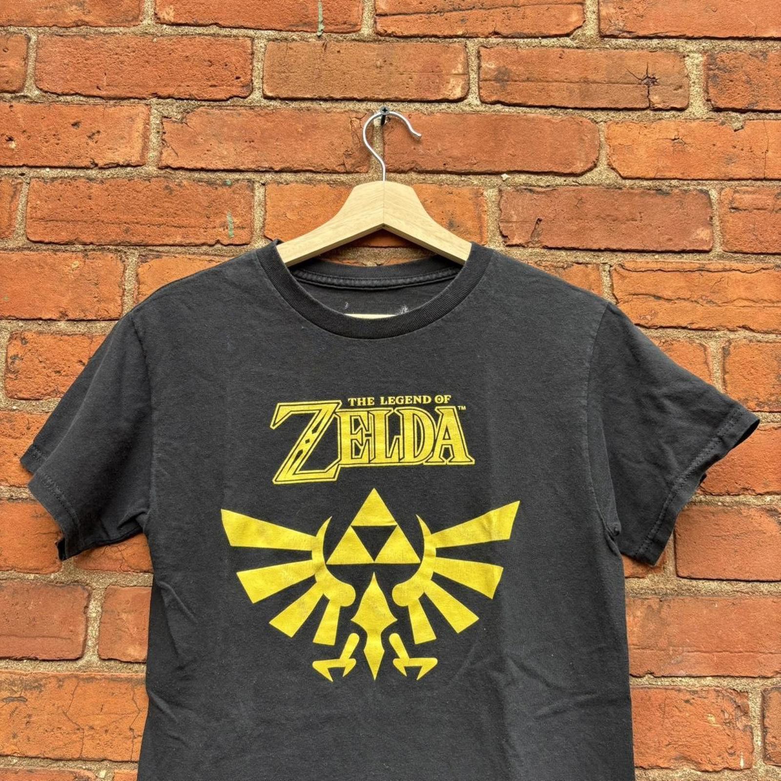 Designer the legend of Zelda t shirt small Size US S / EU 44-46 / 1 - 2 Thumbnail