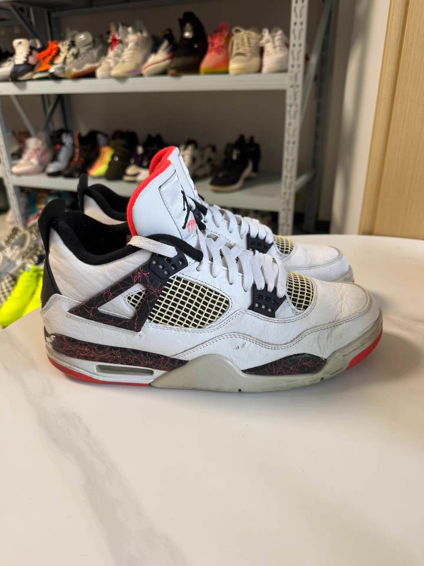 Nike Air Jordan 4, comfortable and cushioning Q10 Size US 11 / EU 44 - 1 Thumbnail