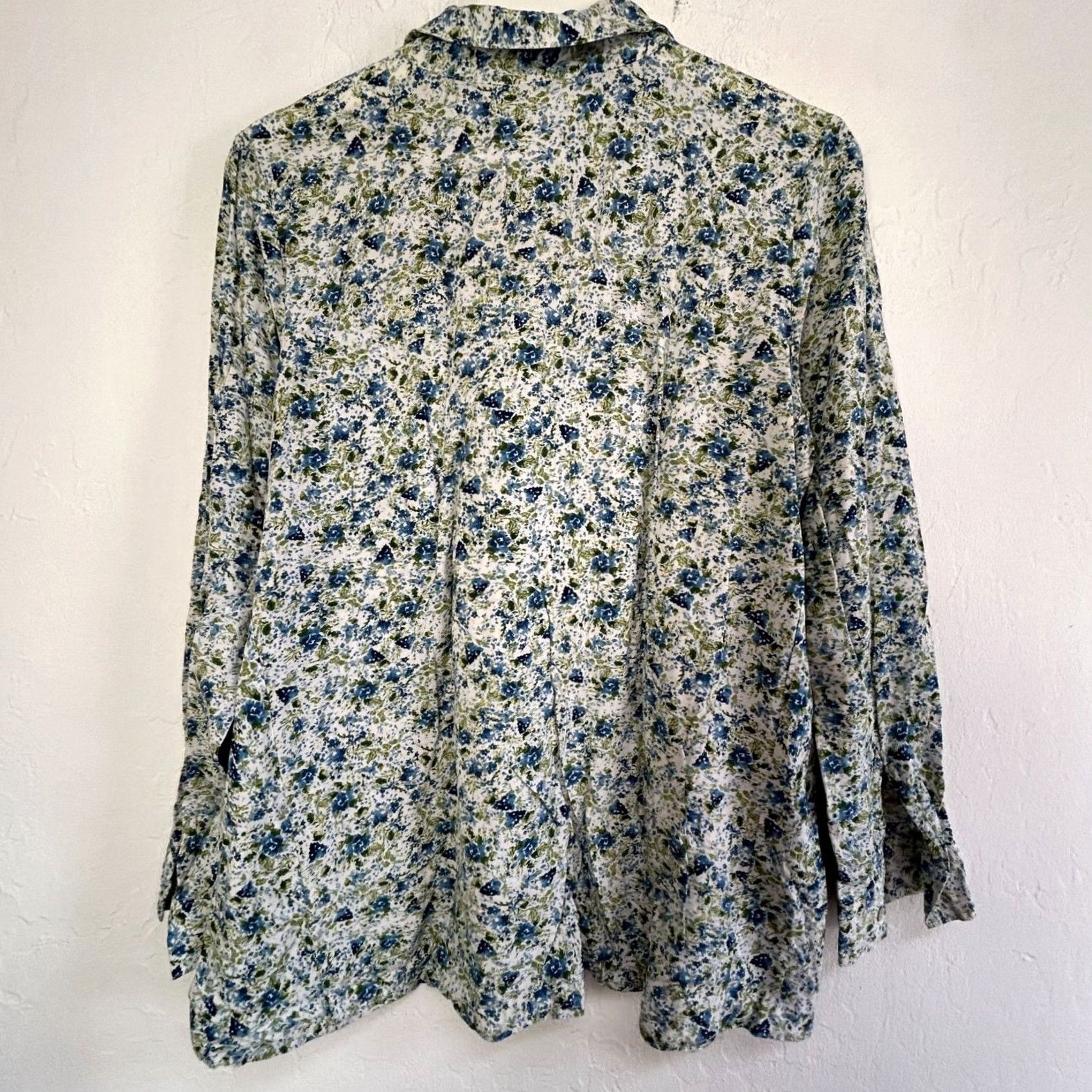 J. Jill J. Jill Womens Petite Floral Button-Up Shirt Blue & Green Long Sleeve Top Polo? Size M / US 6-8 / IT 42-44 - 2 Thumbnail