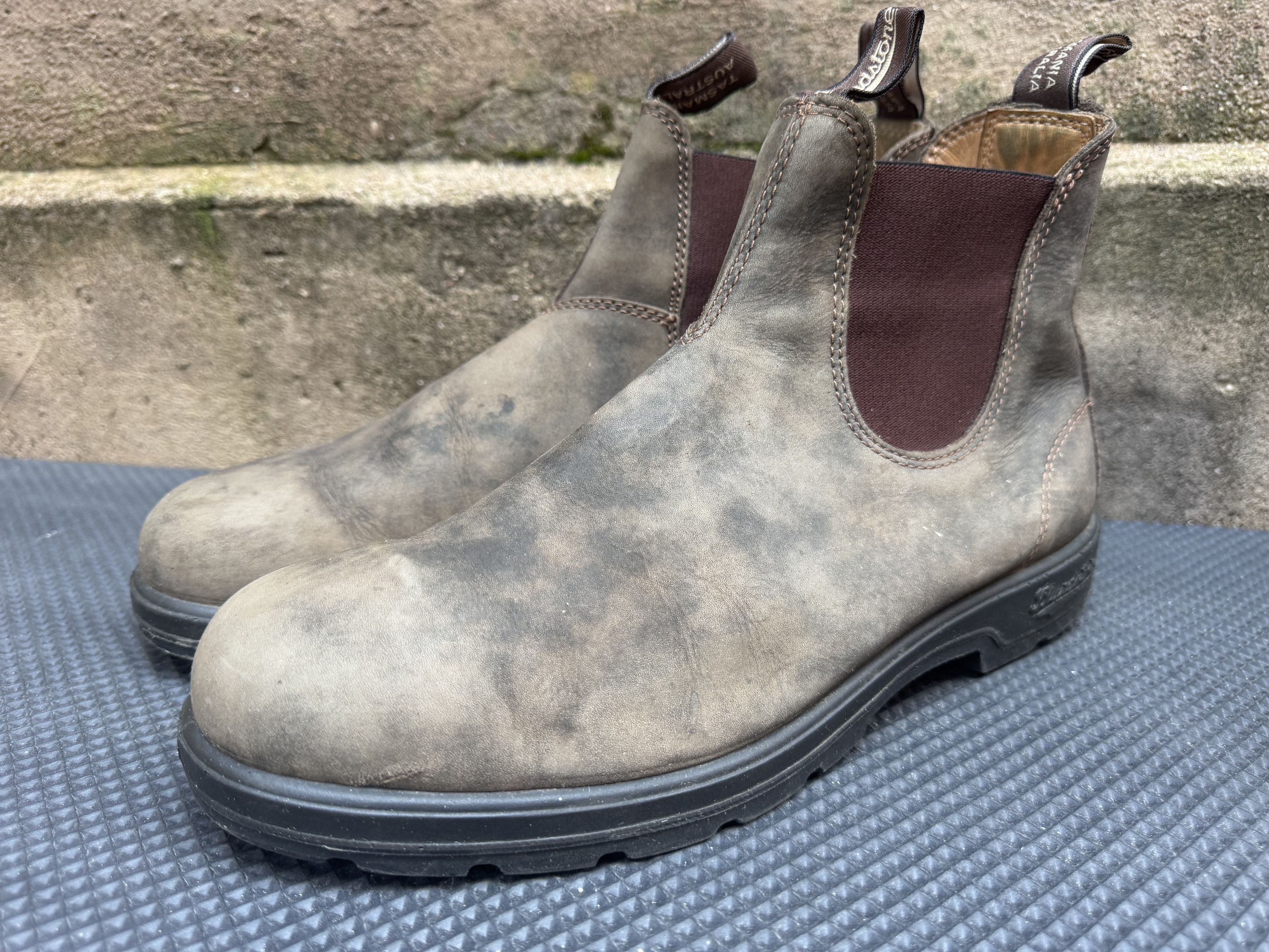 Blundstone Blundstone 587 Chelsea Boots Leather Line In Rustic Brown Size US 13 / EU 46 - 1 Thumbnail