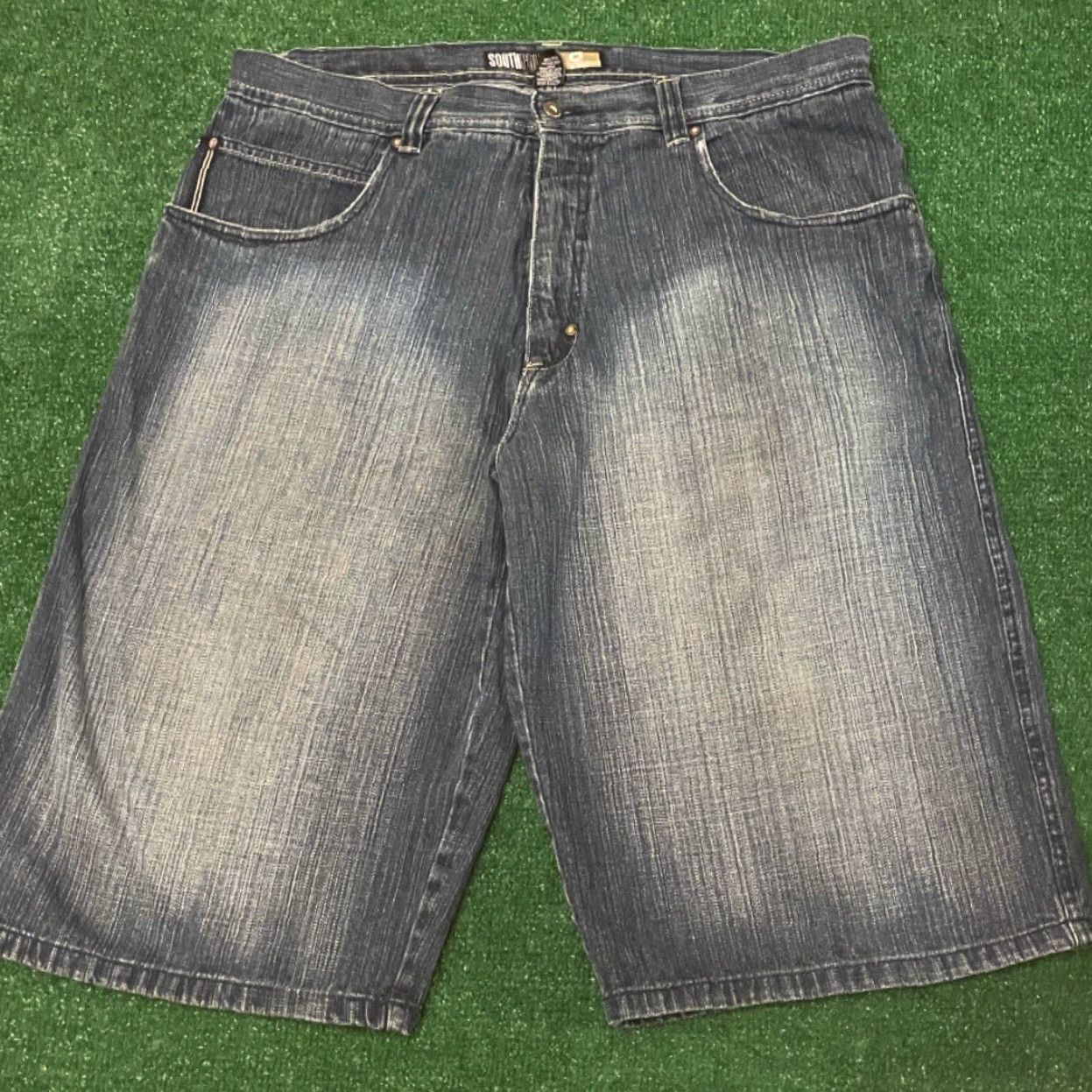 Southpole VINTAGE Southpole Baggy Hip Hop Skater Grunge Jeans Shorts Mens Size 40 Blue JNCO Pockets 2000s Size US 40 / EU 56 - 2 Thumbnail