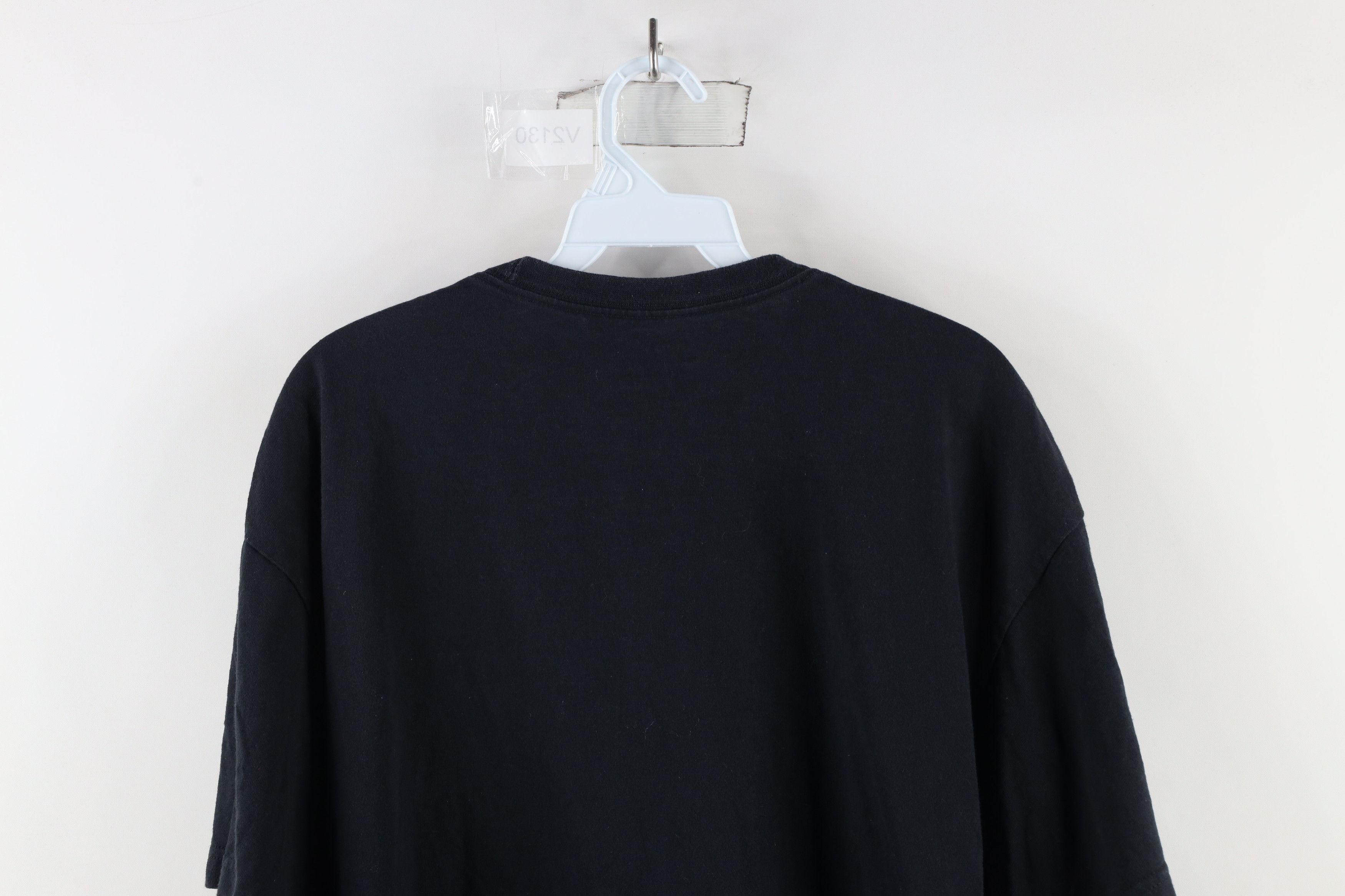 Nike × Vintage Vintage Nike Basketball Travis Scott Center Swoosh T-Shirt Size US L / EU 52-54 / 3 - 8 Thumbnail