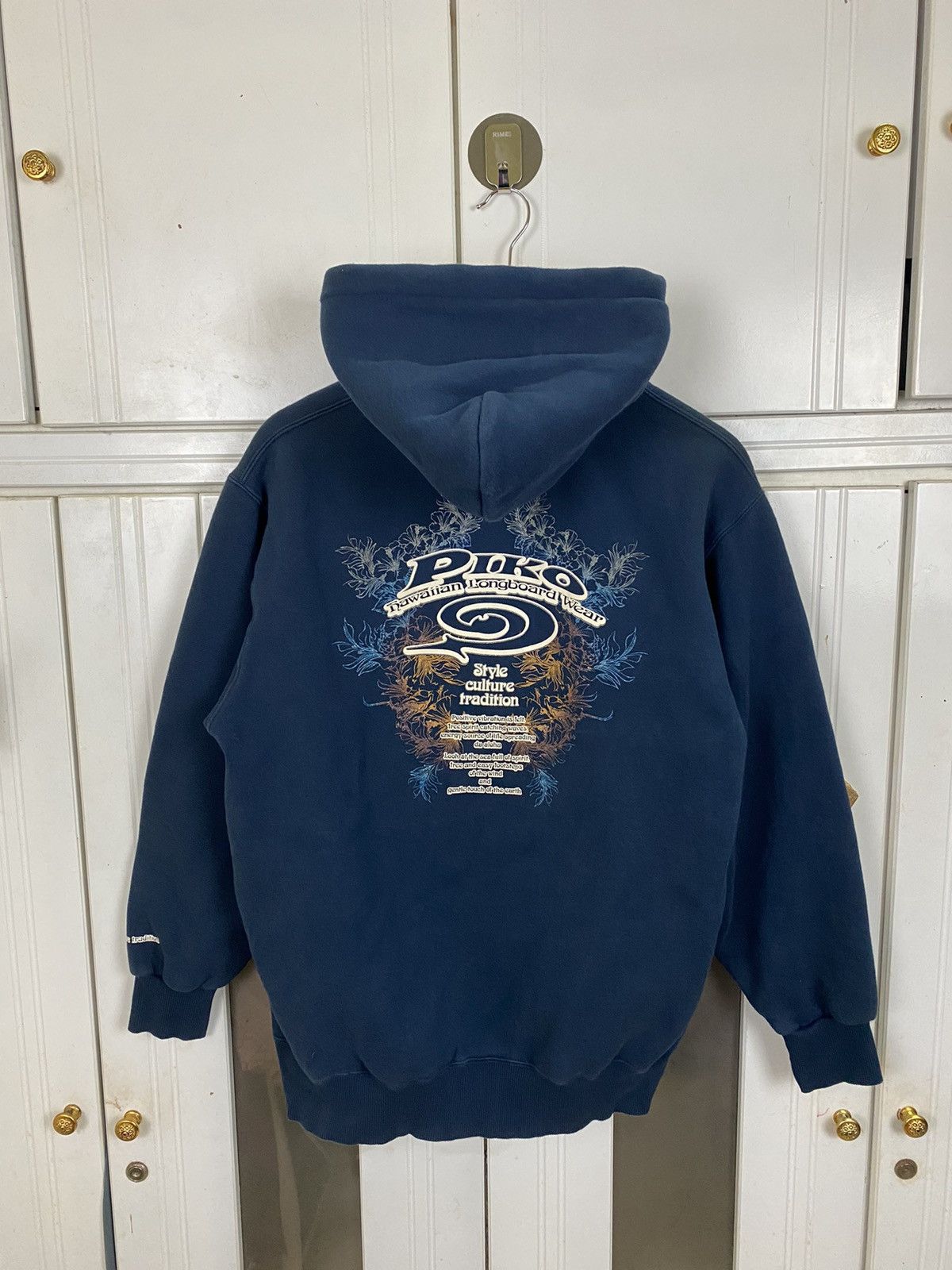 Vintage Vintage Piko Hawaii Surf Hoodies Size US L / EU 52-54 / 3 - 1 Thumbnail