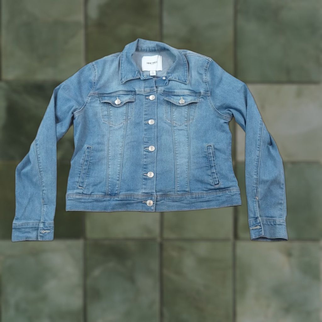 Nine West Nine West Women's Large Blue Denim Cropped Jean Jacket with Pockets Size L / US 10 / IT 46 - 1 Thumbnail