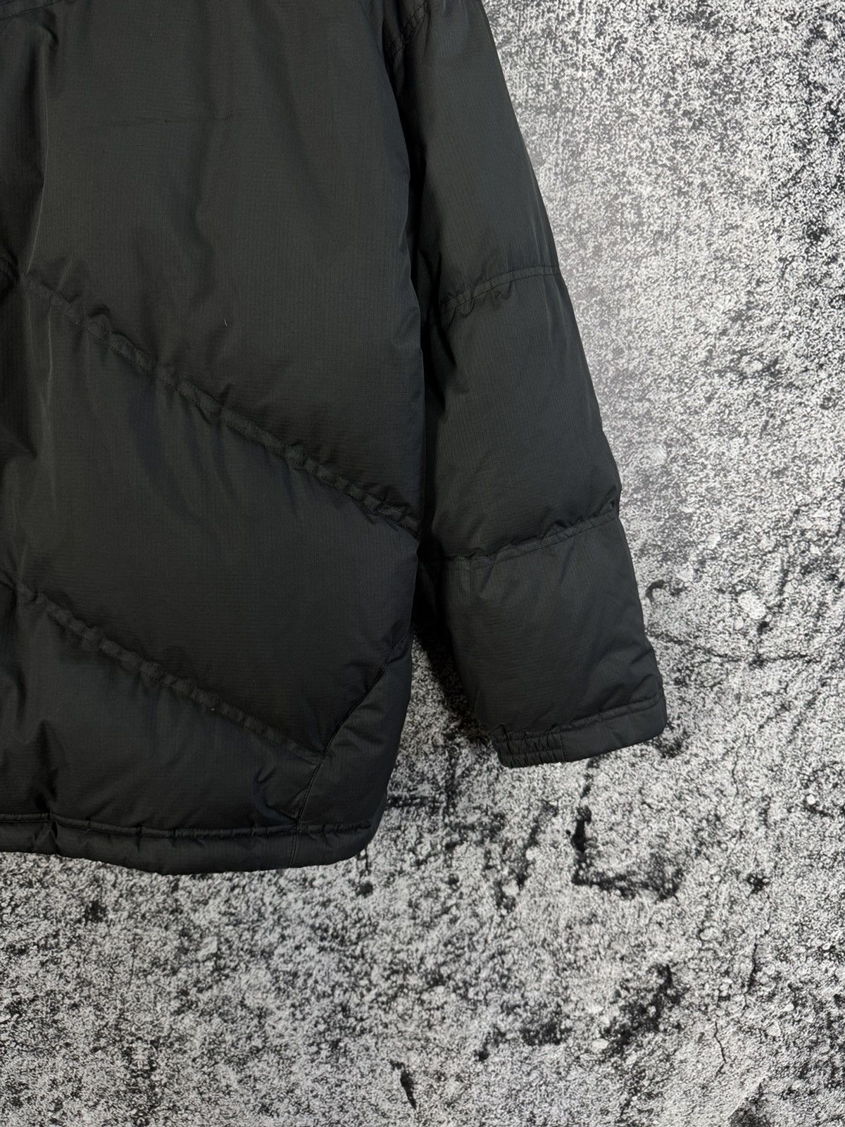 Nike Nike Vintage Down Puffer Jacket Warm Hooded Swoosh Logo Sz L Size US L / EU 52-54 / 3 - 17 Thumbnail