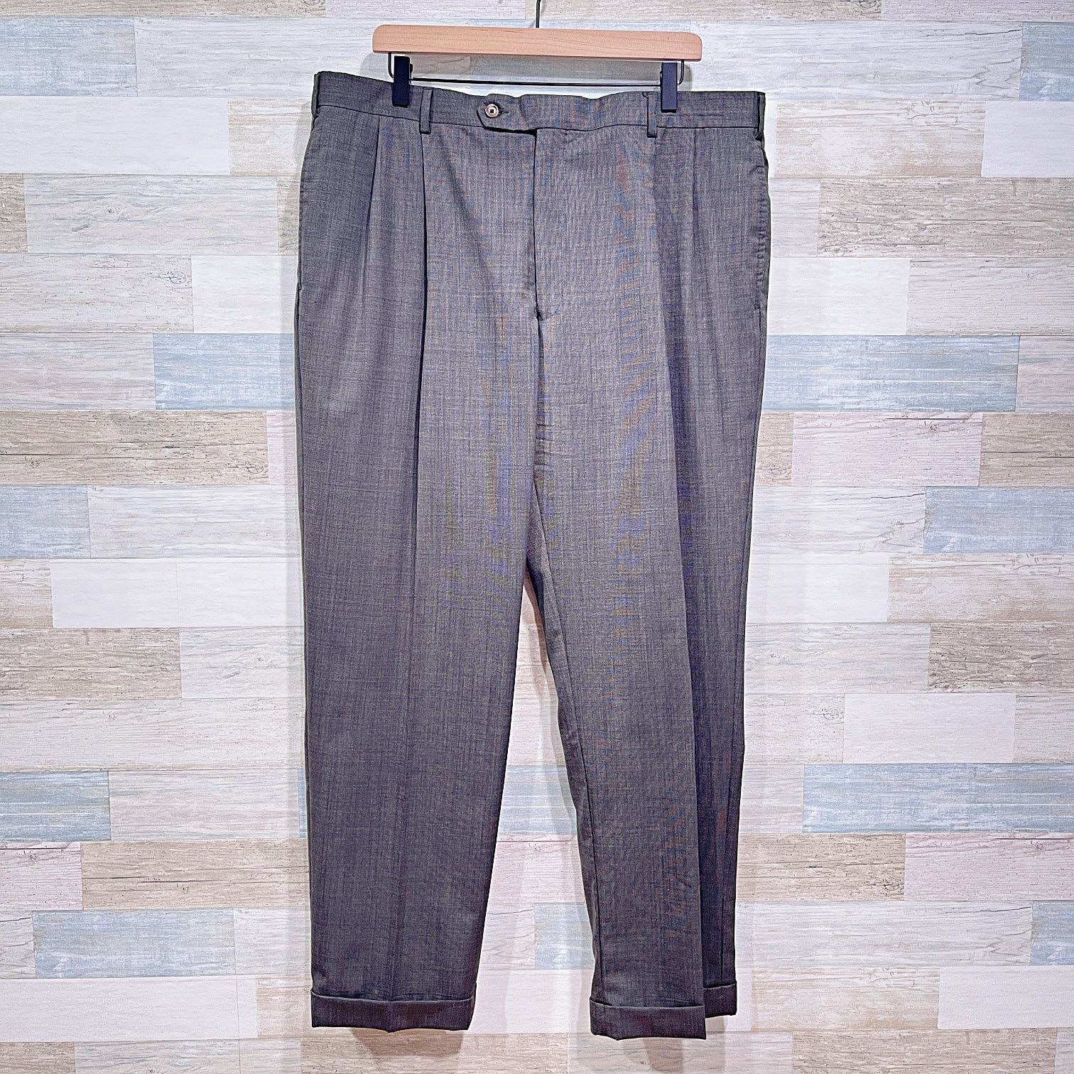 Jos. A. Bank Jos A Bank Wool Birdseye Suit Gray Mens 46R 40W Size 46R - 9 Thumbnail
