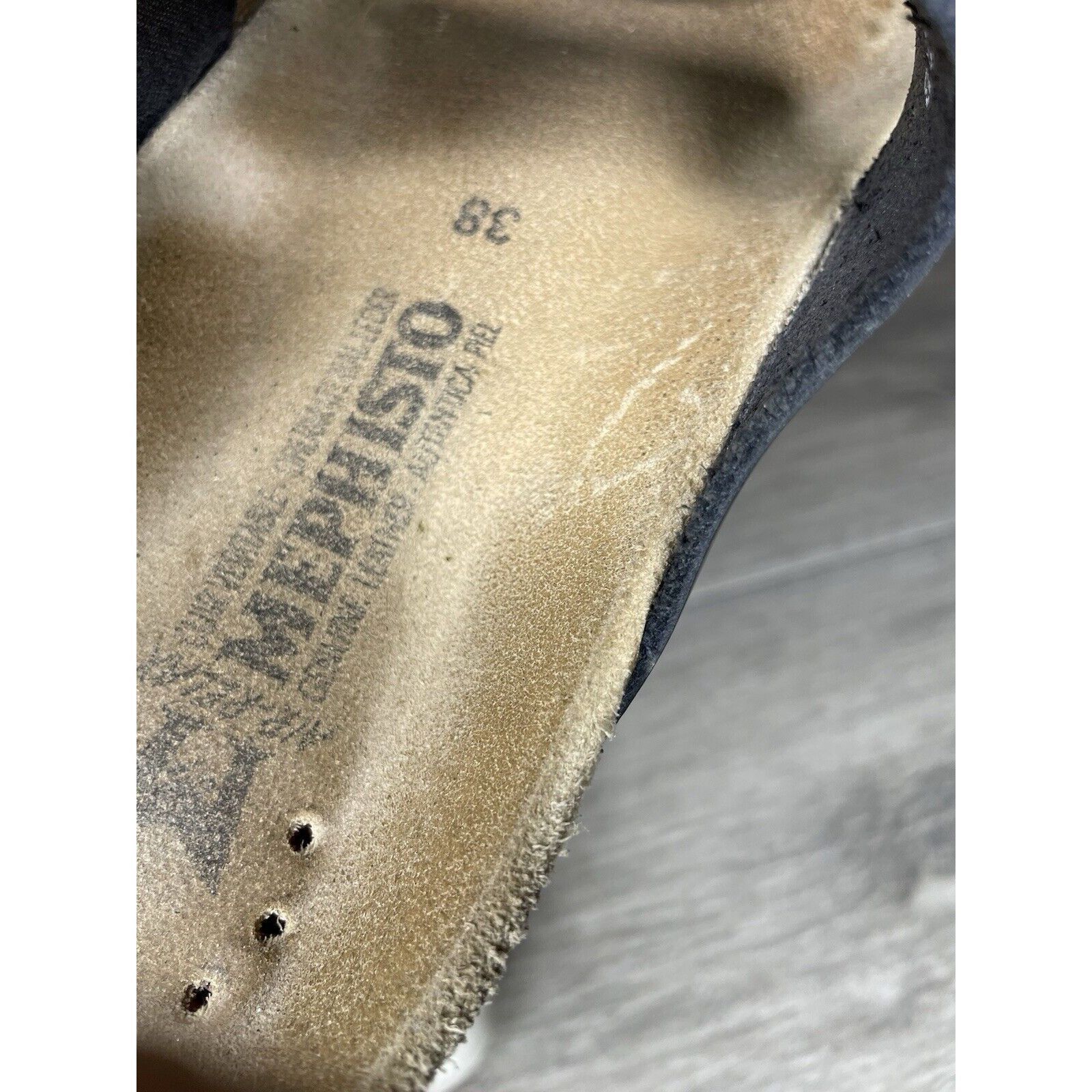 Mephisto Mephisto Silver Leather Black Patent Toe Strap Cork Wedge Sa Size US 8 / IT 38 - 15 Thumbnail
