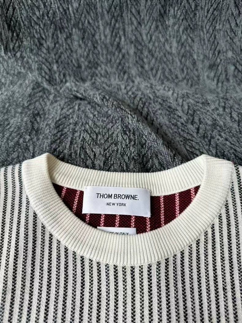 Thom Browne Thom Browne woollen sweater Size US L / EU 52-54 / 3 - 3 Thumbnail