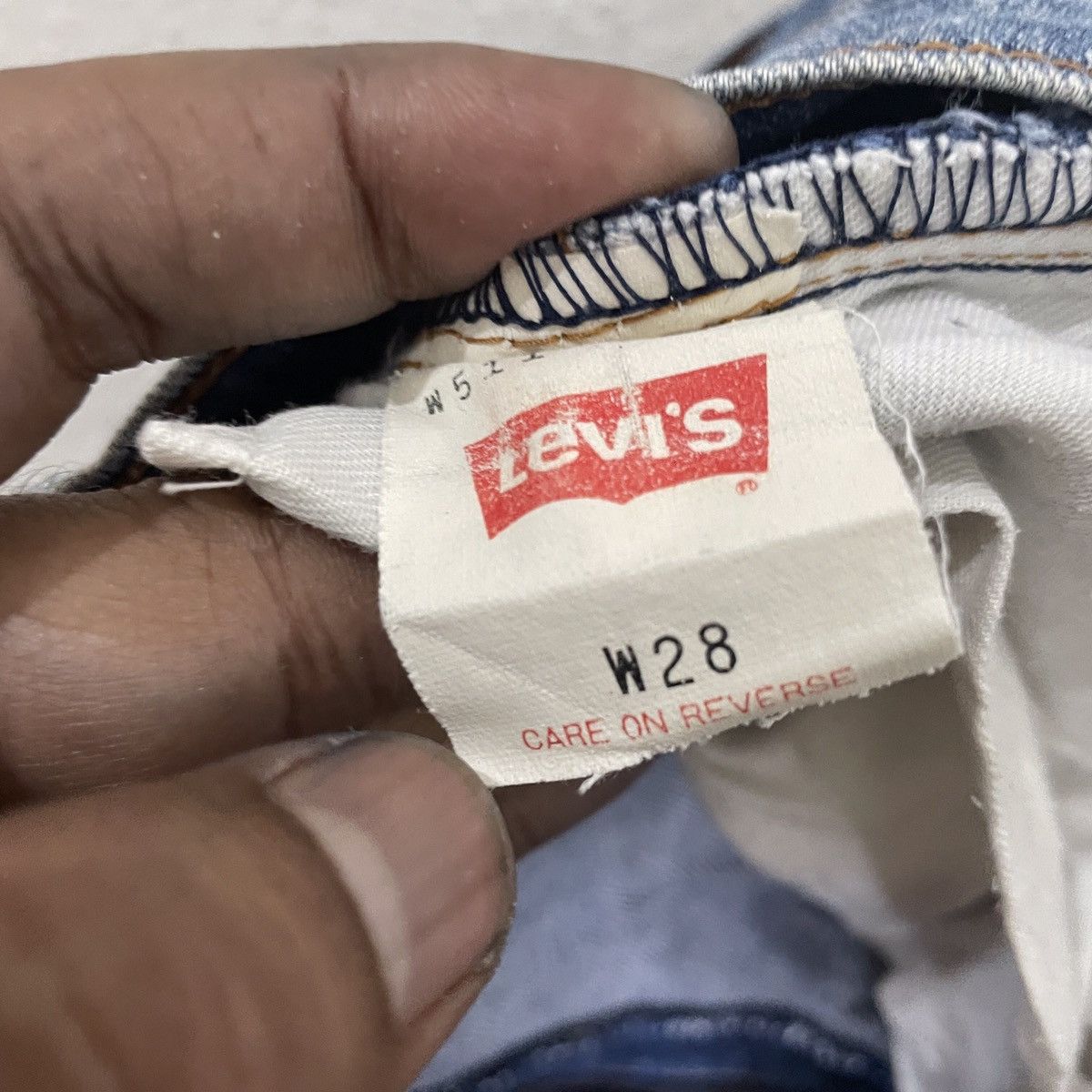 Levi's Vintage Levis W511-0217 Distressed Denim Size 26" / US 2 / IT 38 - 5 Thumbnail