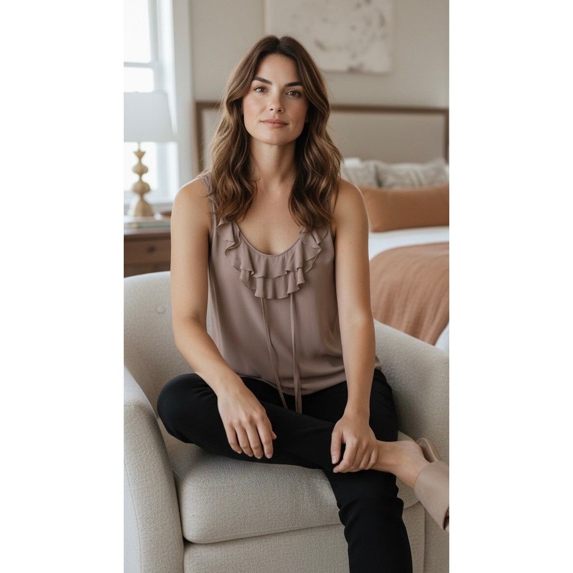Oscar De La Renta Oscar de la Renta silk ruffled camisole size 4 $535 Size S / US 4 / IT 40 - 1 Thumbnail