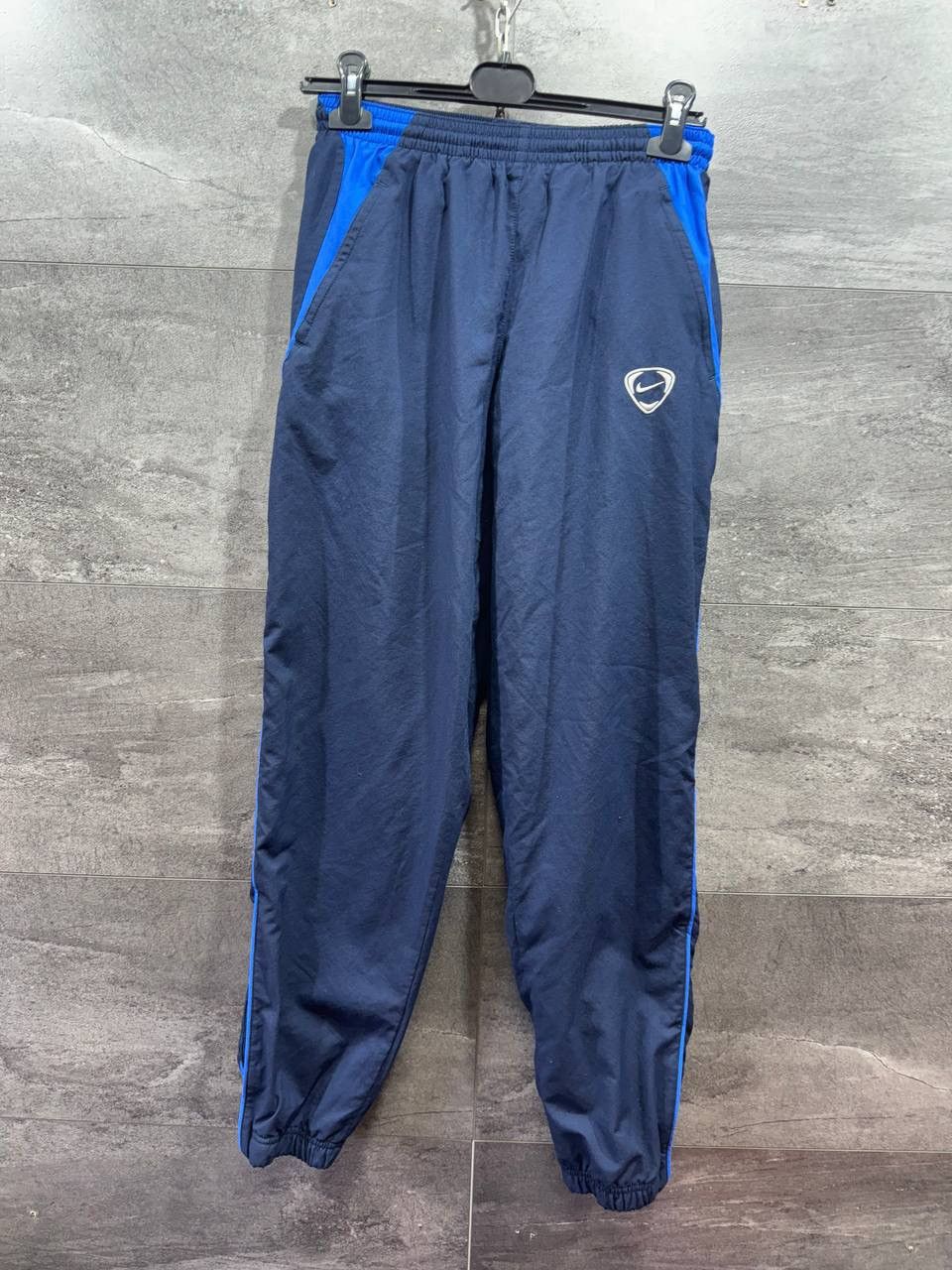 Vintage Vintage Nike Pants Striped Track 90s Swoosh Y2K Size US 30 / EU 46 - 1 Thumbnail