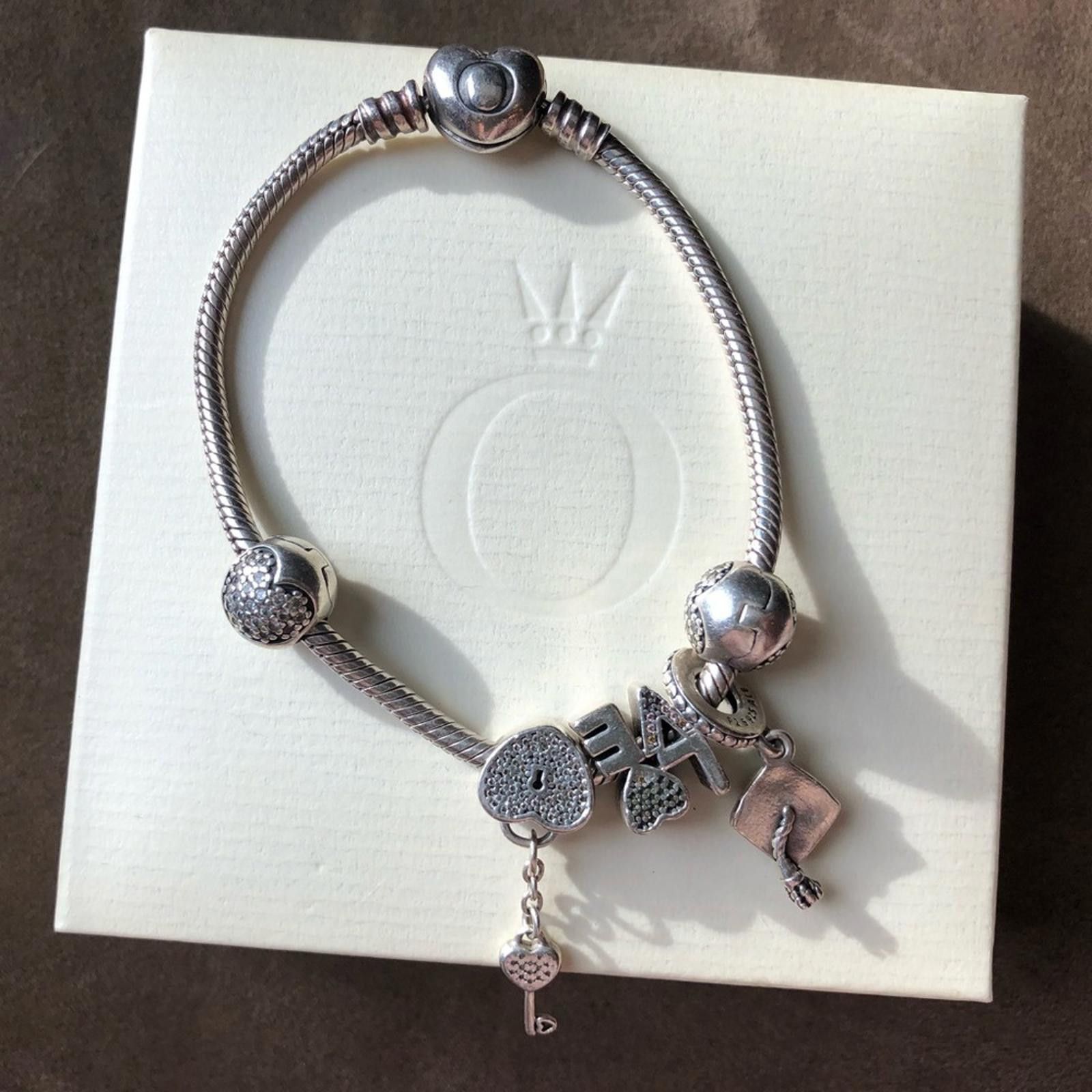 pandora Pandora Snake Bracelet w/ 5 Pandora Charms Size ONE SIZE - 2 Thumbnail