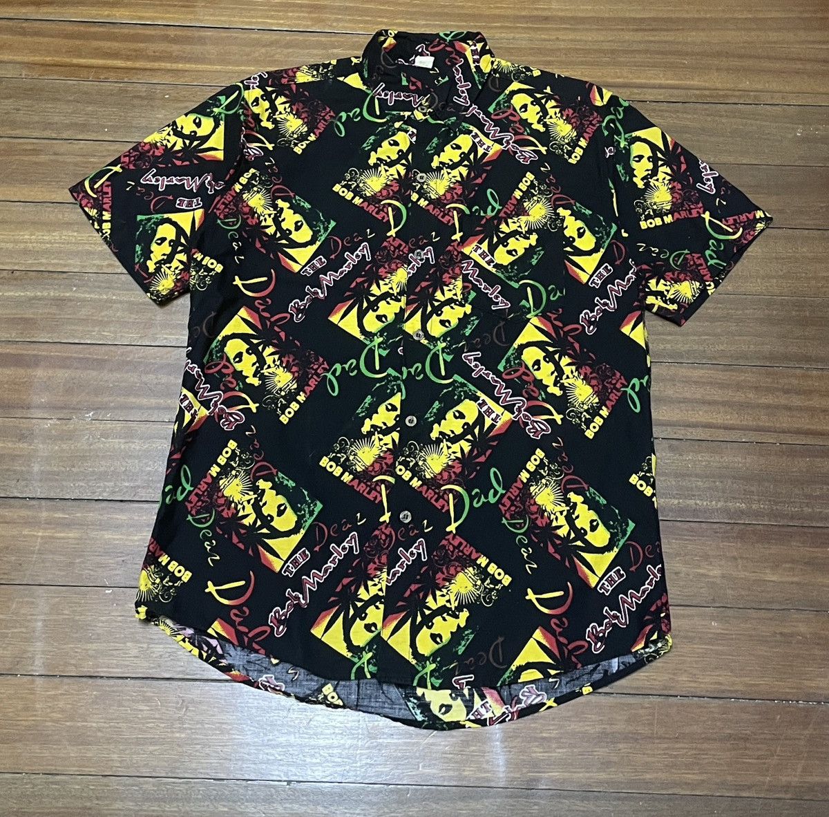 Band Tees Very Rare Vintage Singer Bob Marley Full Print Shirt 1990s Size US XL / EU 56 / 4 - 1 Thumbnail