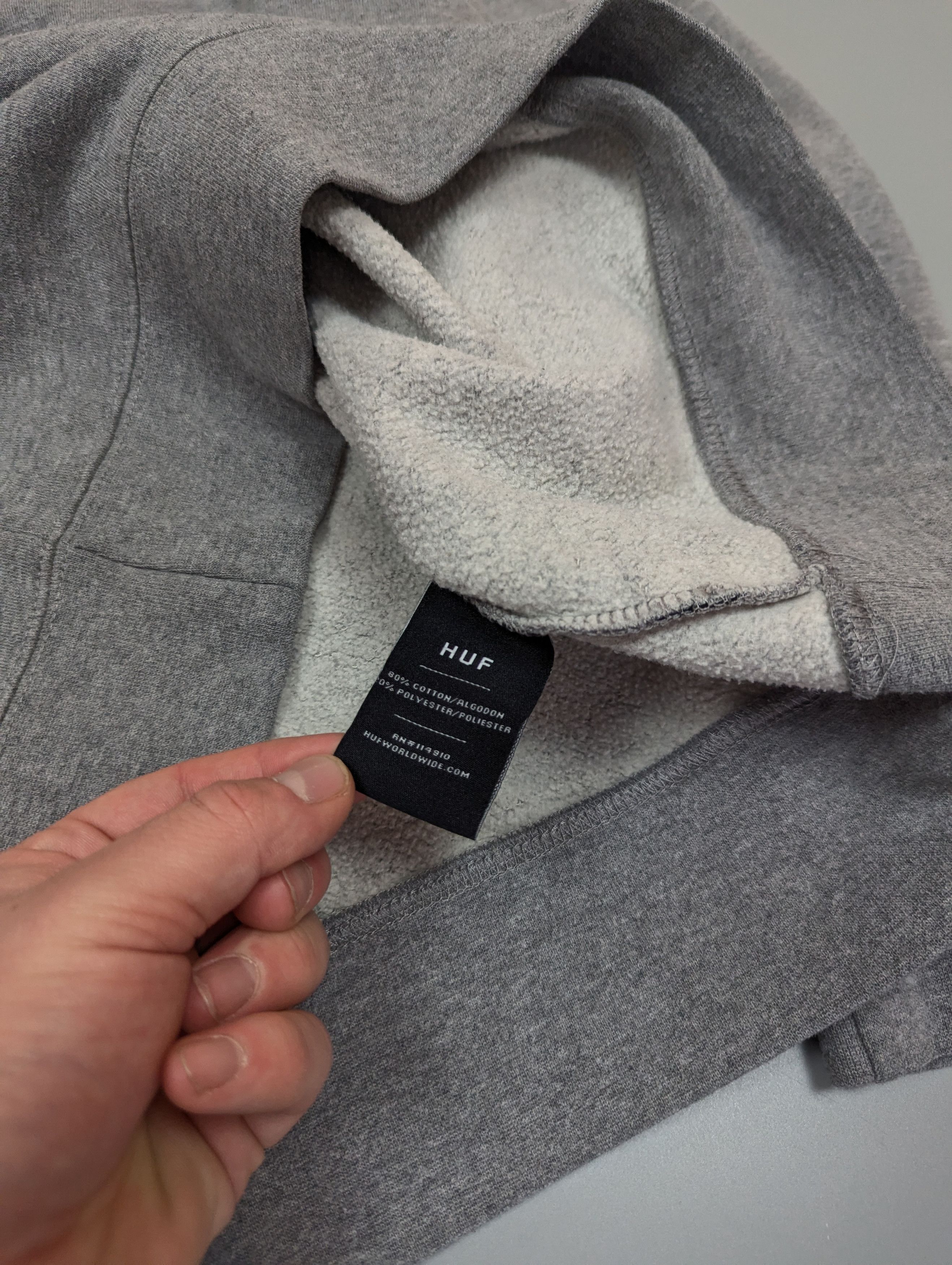 Huf HUF Essentials Triple Triangle Crewneck Sweatshirt Gray Sz S Size US M / EU 48-50 / 2 - 23 Thumbnail