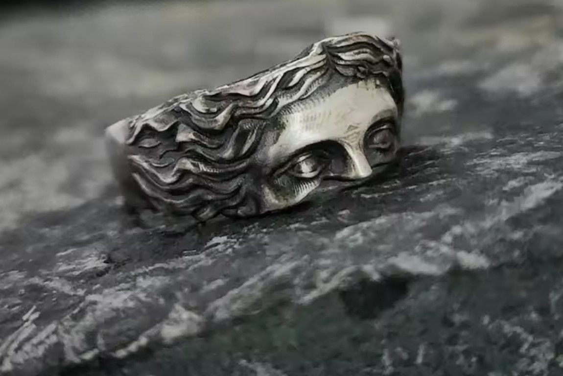 Japanese Brand Rare Retro Half Face Venus Greek Mythology Adjustable Ring Size ONE SIZE - 1 Thumbnail