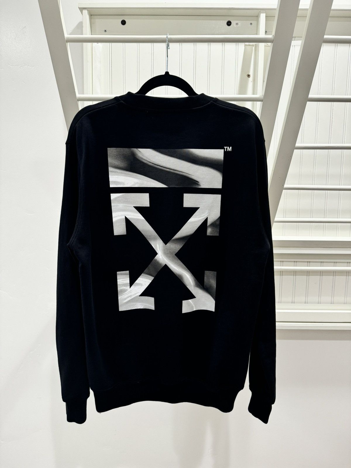 Off-White Off White Liquid Melt Crewneck Size US S / EU 44-46 / 1 - 1 Thumbnail