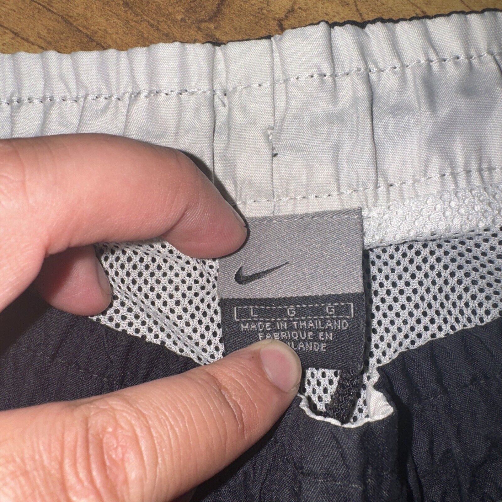 Nike × Vintage Vintage Nike Silver Tag Swim Trunks Shorts L Size 38 Black Size US 38 / EU 54 - 3 Thumbnail