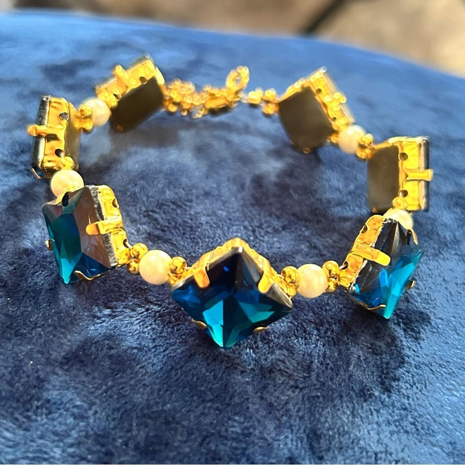 Handmade Handcrafted royal blue rhinestone faux pearl bracelet Size ONE SIZE - 11 Thumbnail