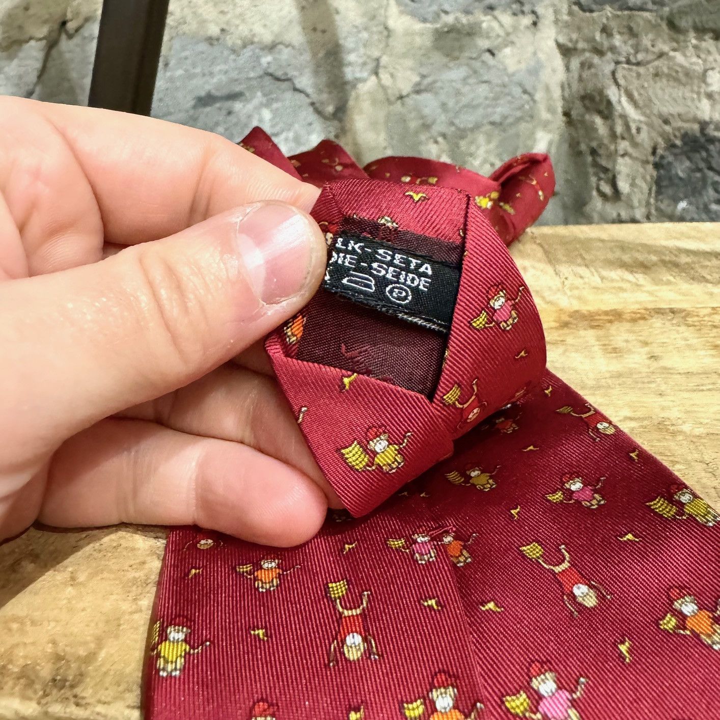 Salvatore Ferragamo Salvatore Ferragamo Burgundy Red Monkey Silk Tie Size ONE SIZE - 6 Thumbnail
