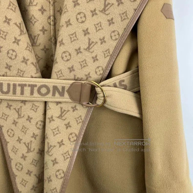 Louis Vuitton Louis Vuitton Monogram Short Coat. Size US M / EU 48-50 / 2 - 6 Thumbnail