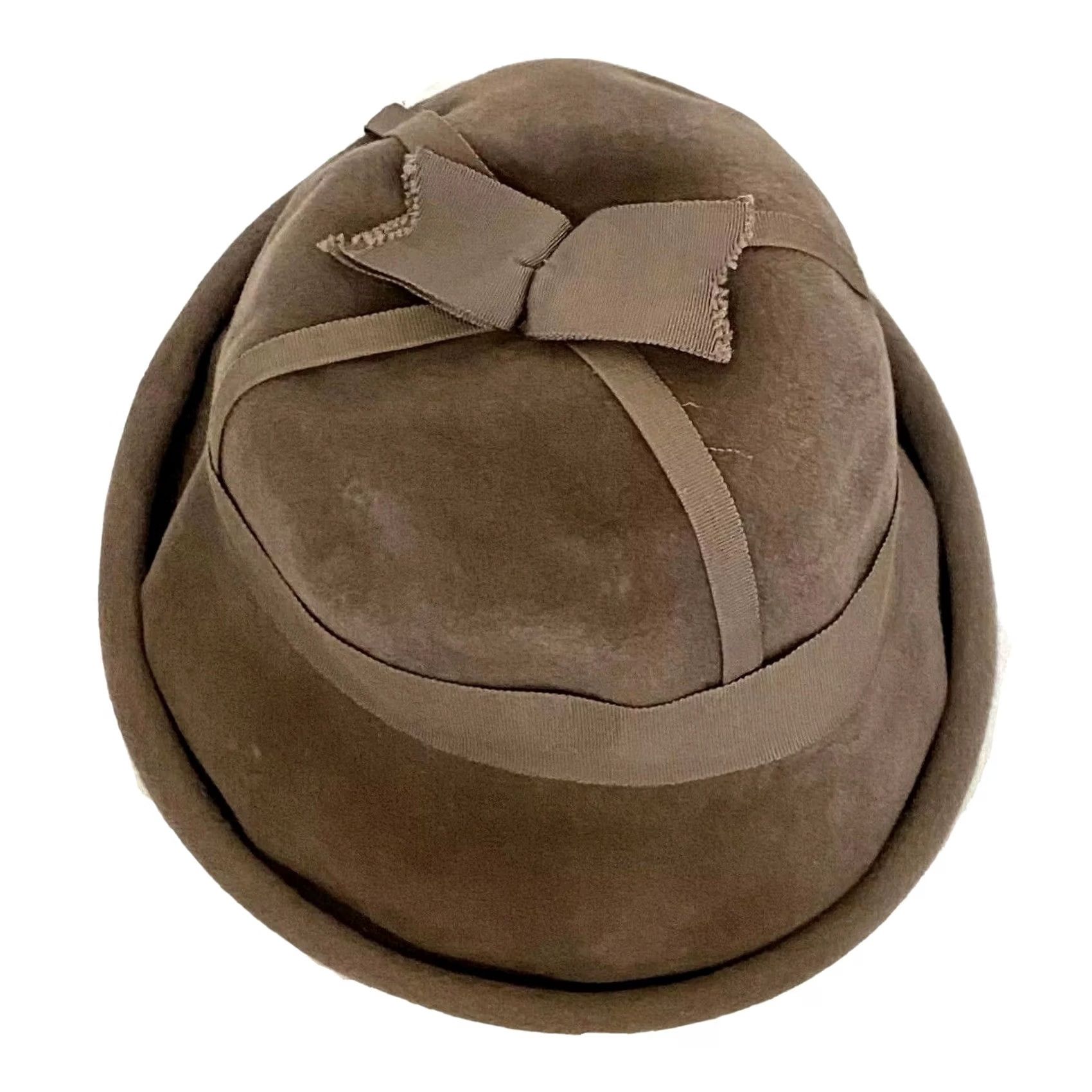 Velour VINTAGE Shari Qualite 40s Womens Hat Cloche Velour Brown Made Italy Ribbon Detail Mens? Womens Size ONE SIZE - 6 Thumbnail