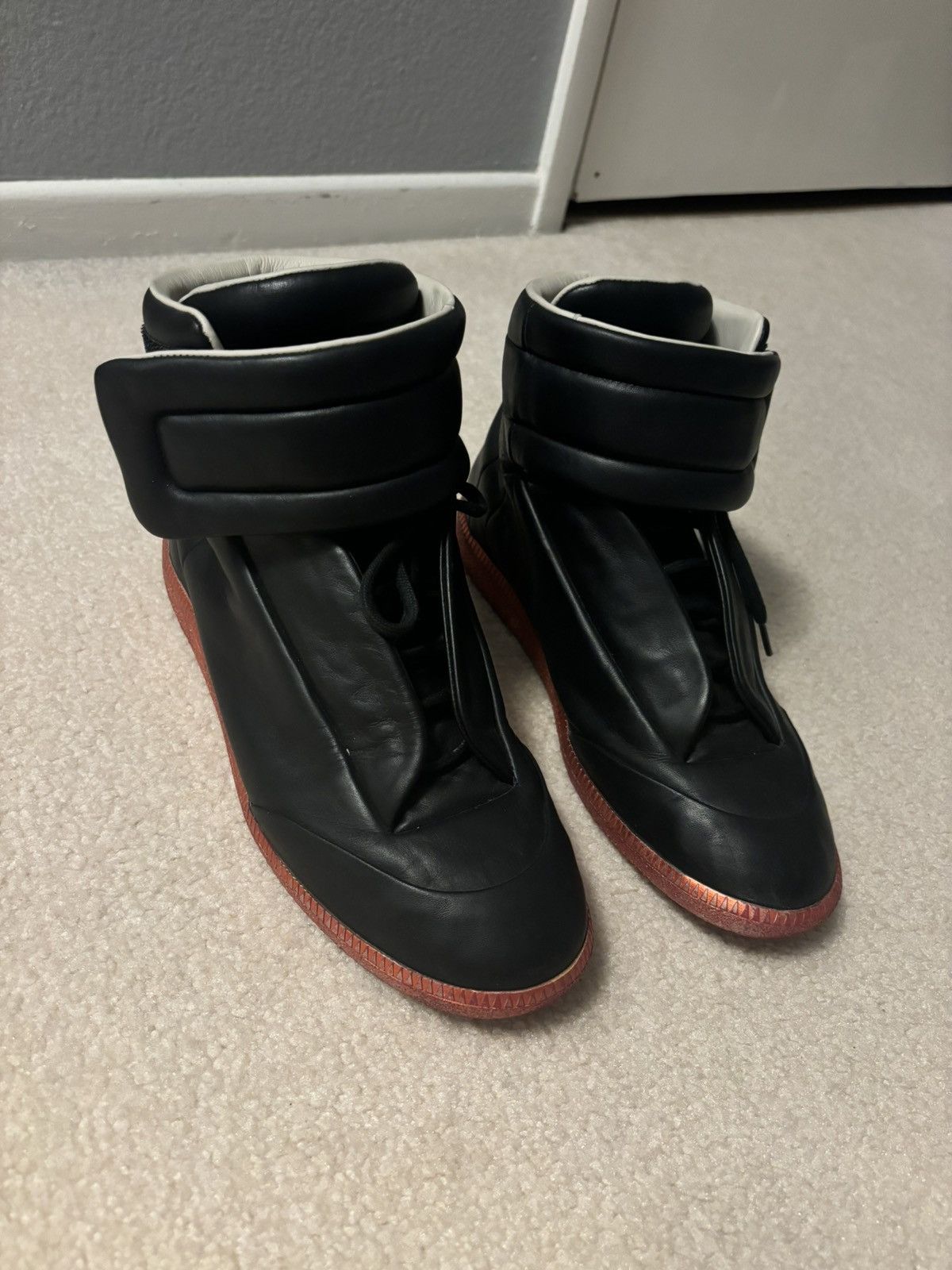 Maison Margiela WHITE LEATHER CLINIC HIGH TOP TWO STRAP