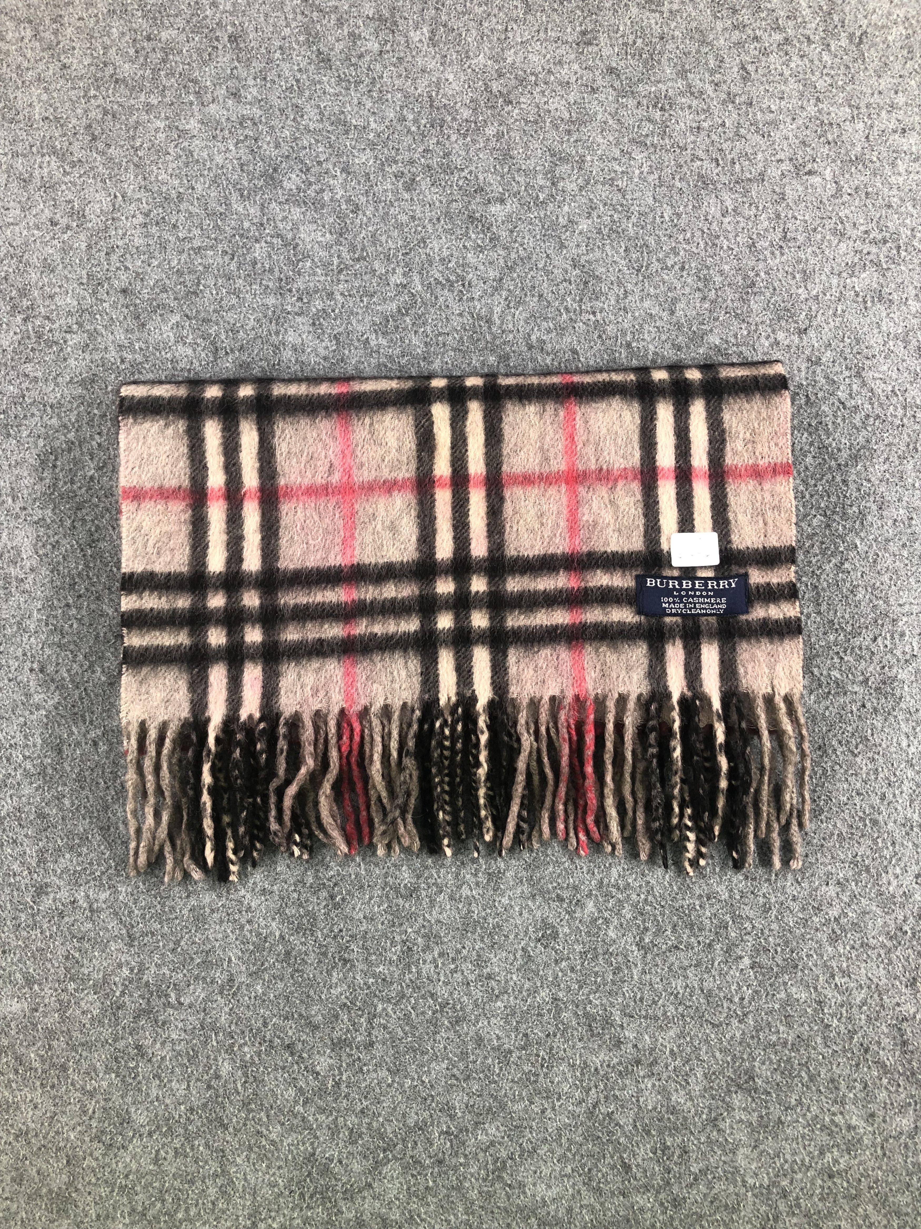Burberry Burberry Nova Check Scarf / Muffler / Neckwear Size ONE SIZE - 6 Thumbnail