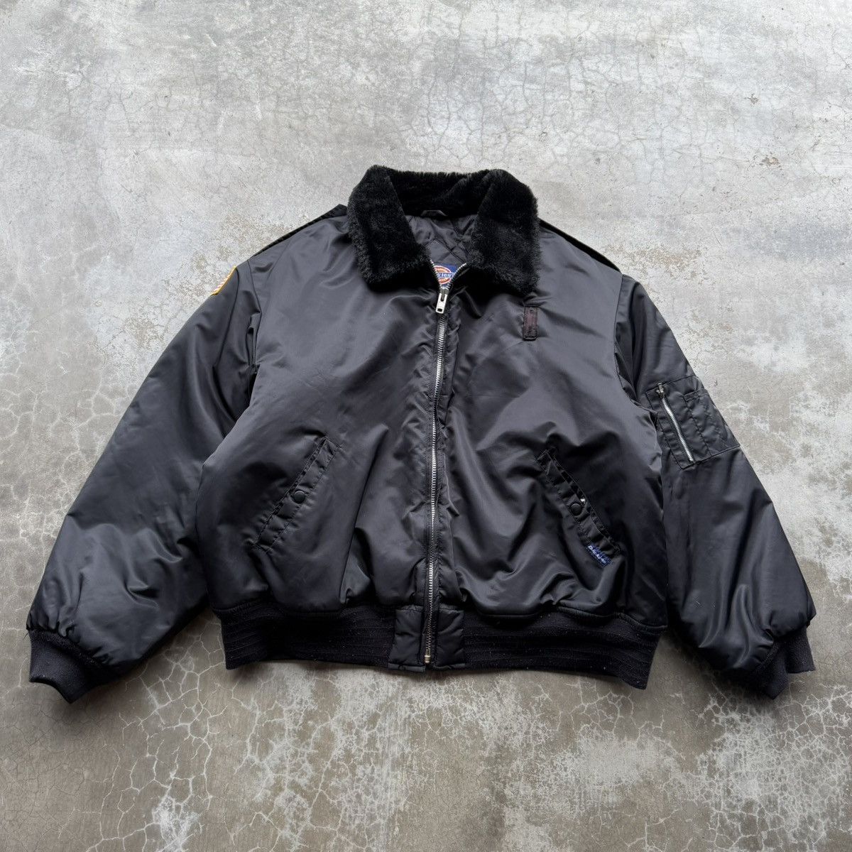Dickies Vintage dickies black fur collar bomber flight jacket Size US XXL / EU 58 / 5 - 1 Thumbnail