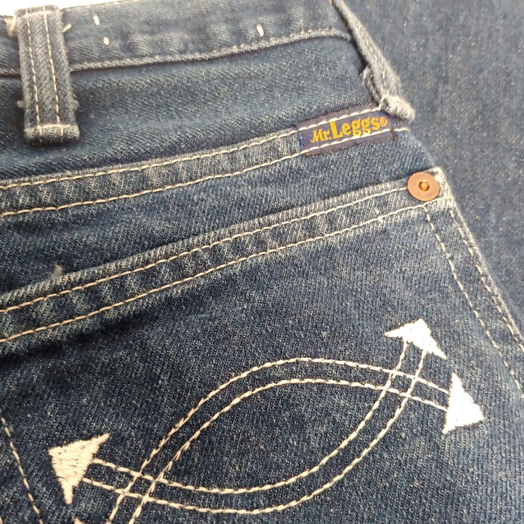 Vintage VINTAGE Mr Leggs Jeans Western Style 36x27 Denim Cotton 5-Pocket Regular Jeans Mens Boys for Adults Wearing Western Theme 1970s Dark Wash Size US 36 / EU 52 - 7 Thumbnail