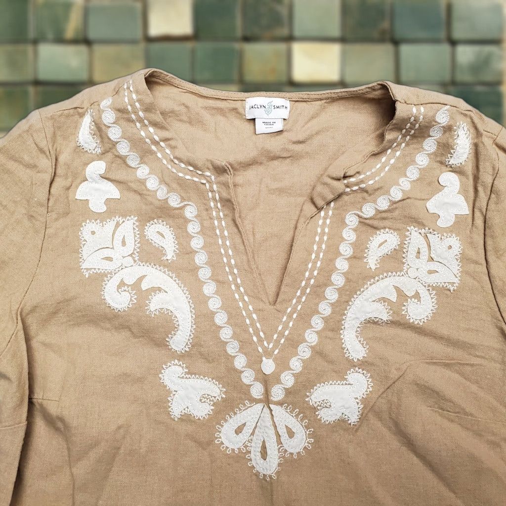 Vintage VINTAGE Jaclyn Smith Shirt Womens M Brown Linen Blend Boho Embroidered Casual Shirt - Nature Inspired, 3/4 Sleeve, Machine Washable, Wool? Size M / US 6-8 / IT 42-44 - 1 Thumbnail