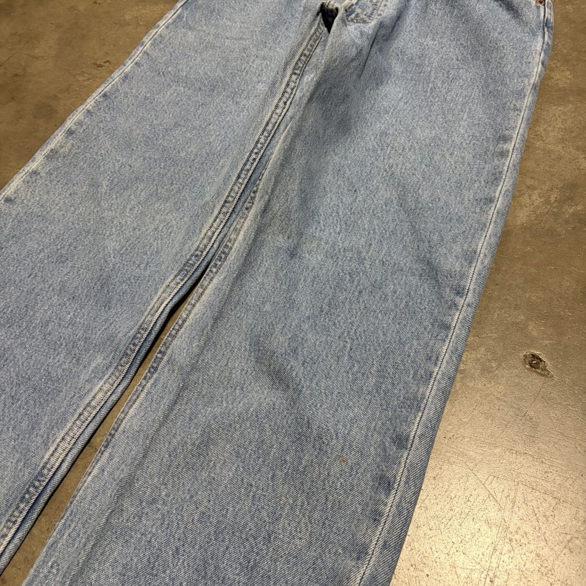 Levi's Vintage Levis 501 Denim Jeans Faded Washed Button Fly 90s Size US 34 / EU 50 - 5 Thumbnail