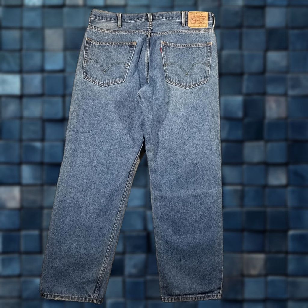 Levi's Levi's 550 Jeans Men's Relaxed Fit Tapered 38x32 Blue Denim Pants Size US 38 / EU 54 - 1 Thumbnail