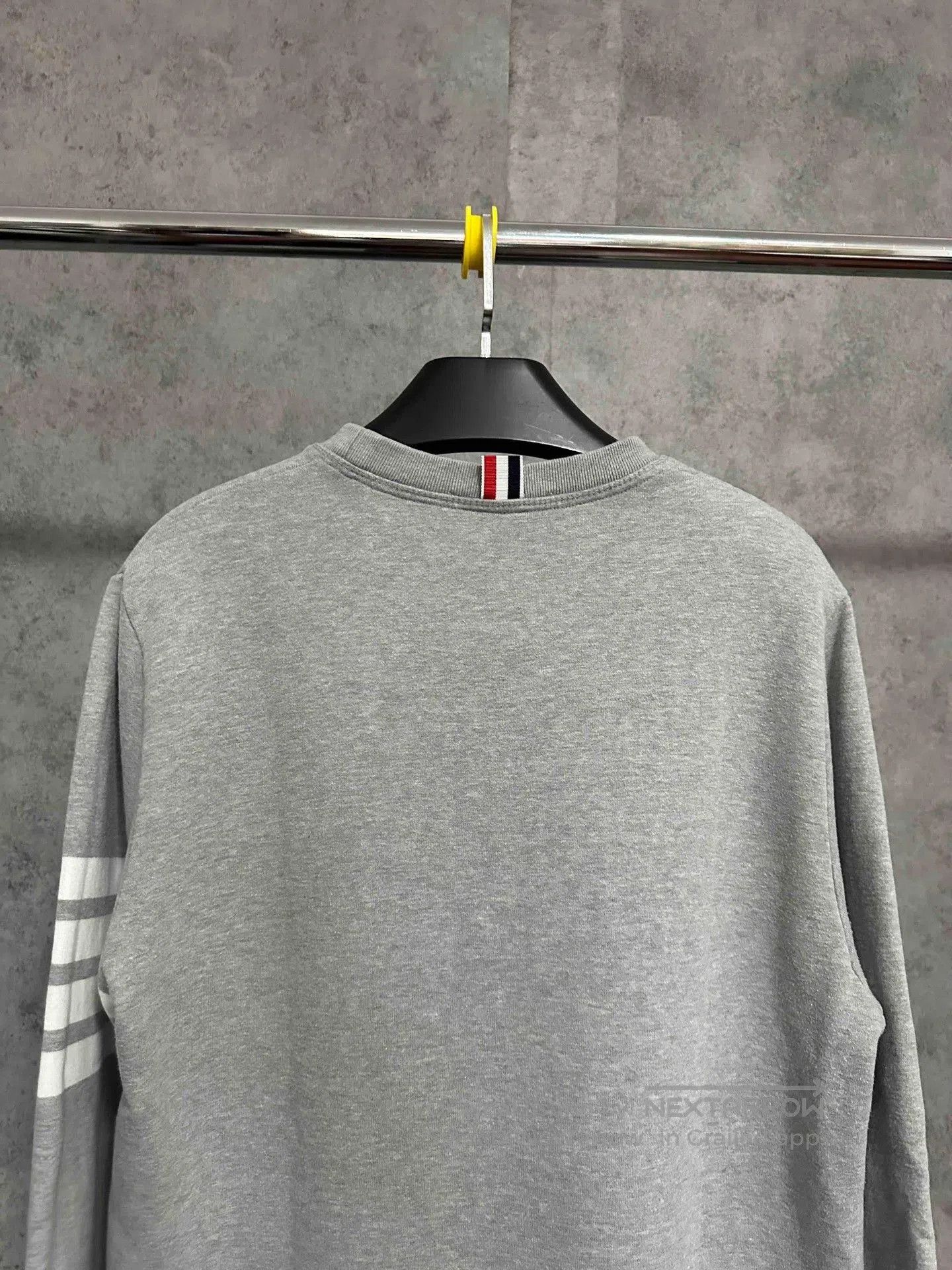 Thom Browne Thom Browne Classic Gray Four-Stripe Crewneck. Size US XL / EU 56 / 4 - 6 Thumbnail