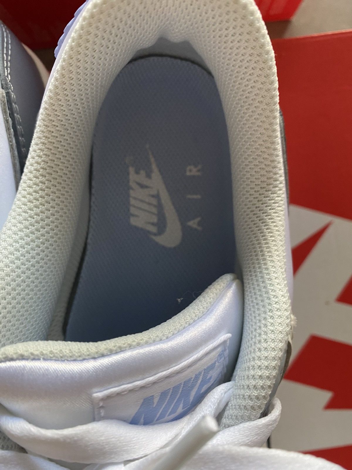 Nike Nike Air Max 90 White Wolf Grey Photon Dust Size US 6.5 / EU 39-40 - 7 Thumbnail