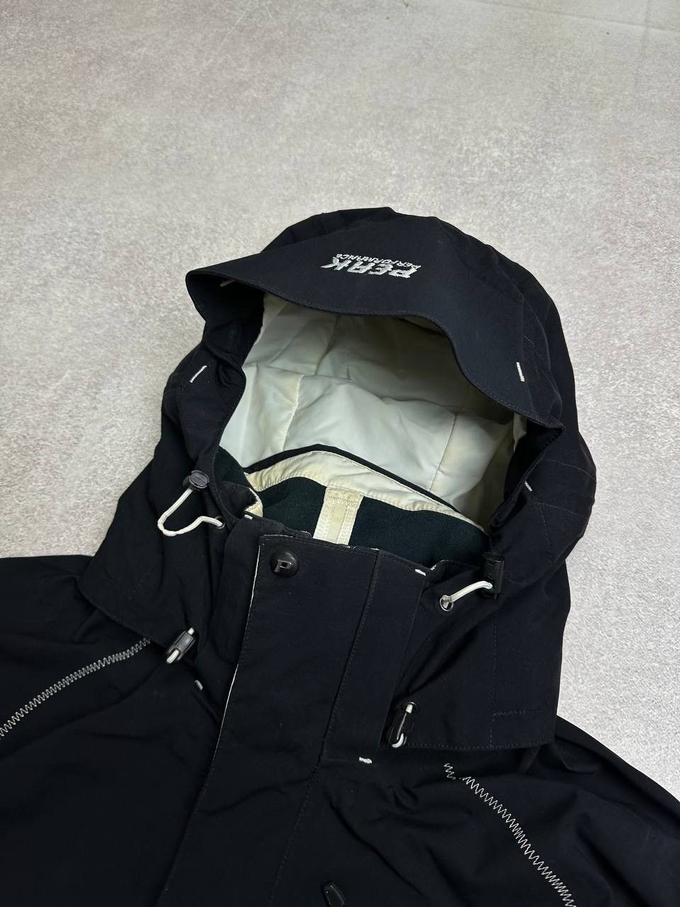 Peak Performance Vintage Peak Performance Outdoor Gorp Jacket XL Size US XL / EU 56 / 4 - 6 Thumbnail