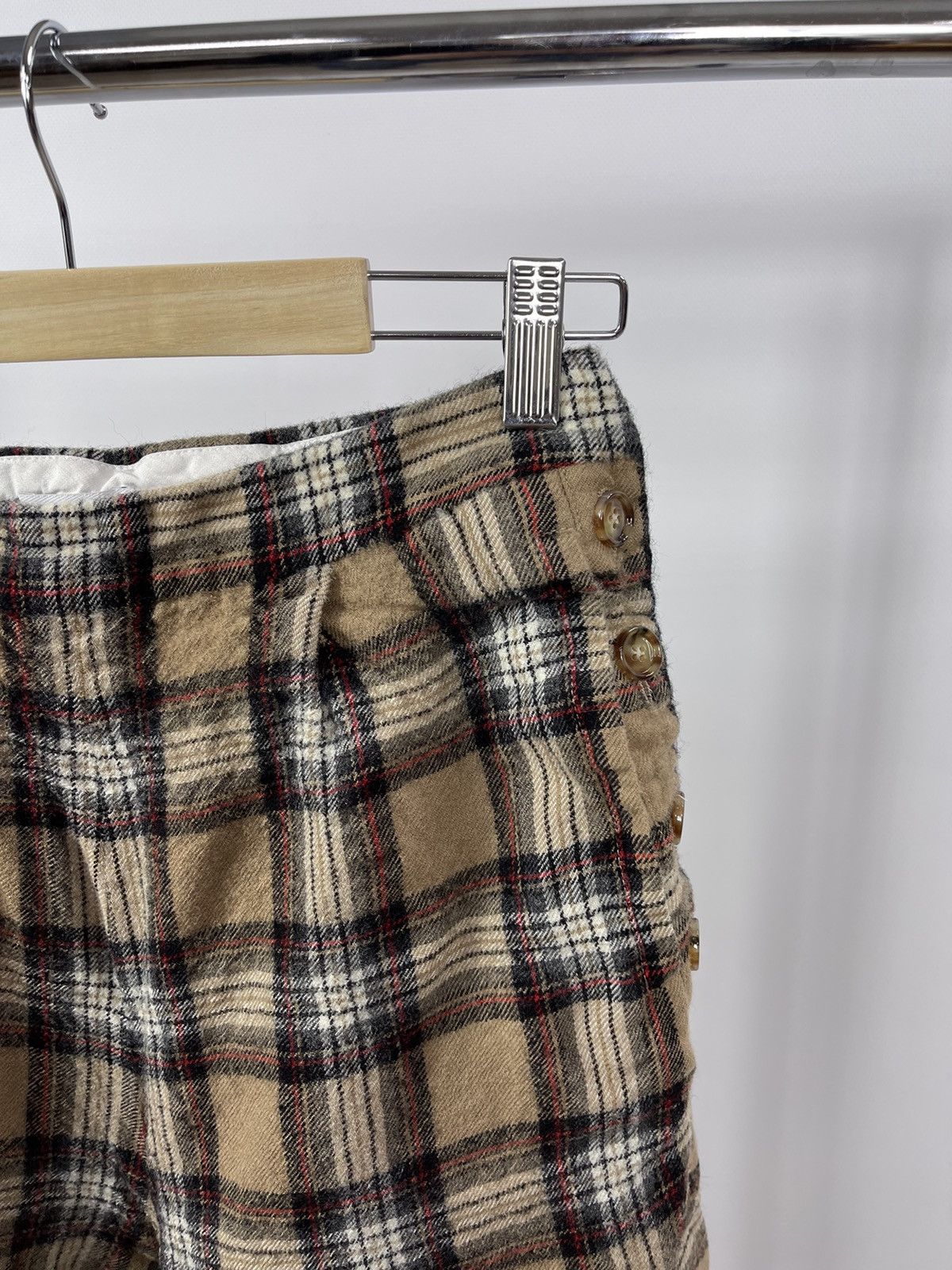 Burberry Burberry London England Short Size S 100% Lana Wool Size 25" / US 0 / IT 36 - 2 Thumbnail
