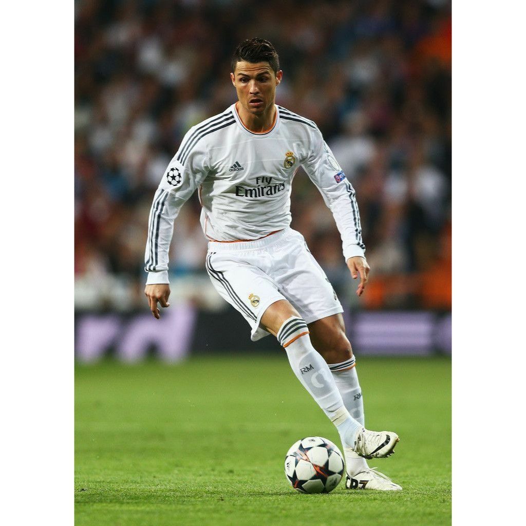 Adidas Ronaldo Real Madrid UEFA FINAL 2013 2014 Soccer Jersey L Size US L / EU 52-54 / 3 - 7 Thumbnail