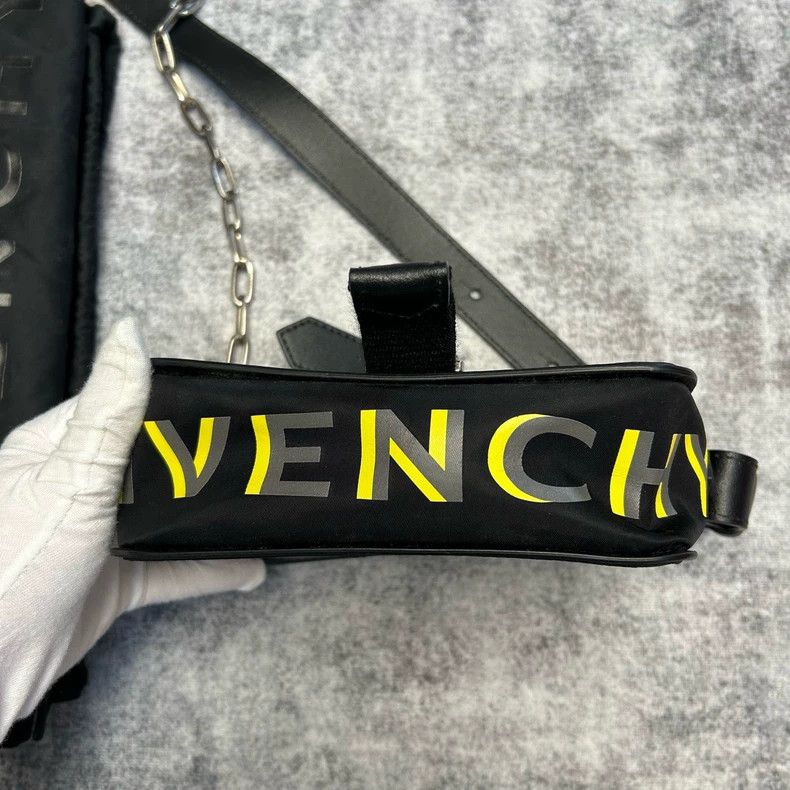 Givenchy Givenchy Flap black green tofu bag Size ONE SIZE - 3 Thumbnail