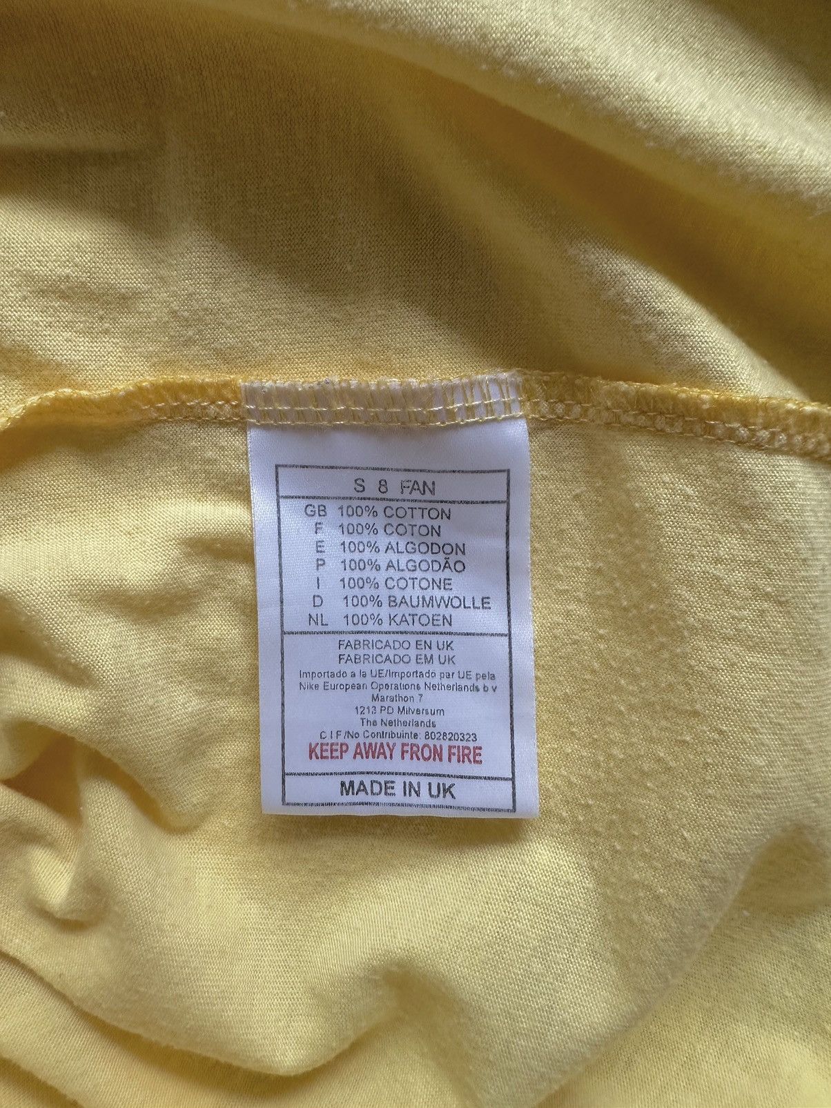 Nike Vintage yellow T-shirt Nike swoosh logo made in UK Size US XL / EU 56 / 4 - 8 Thumbnail