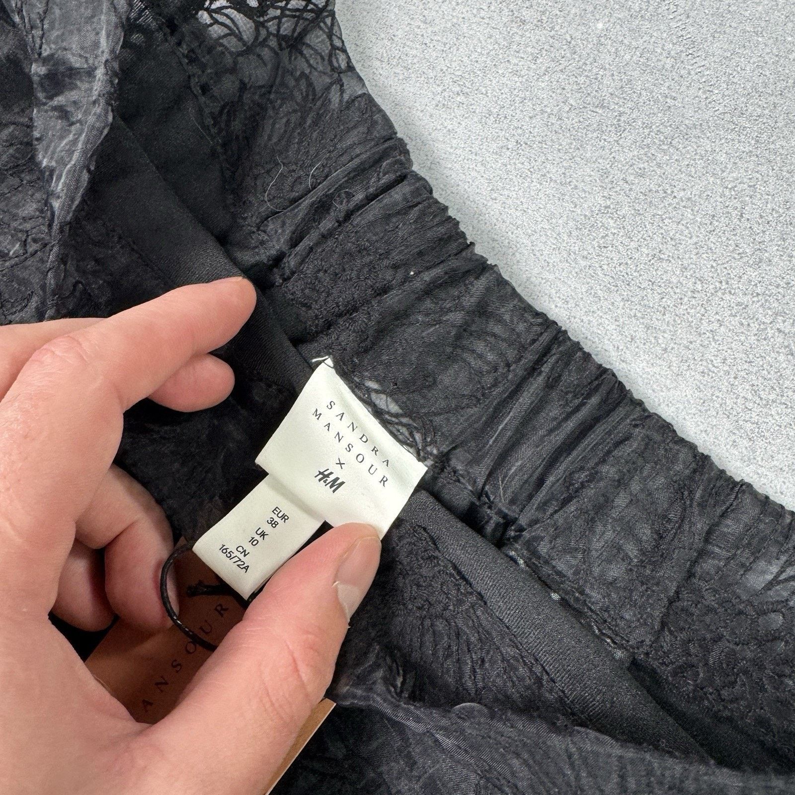 H&M H&M X SANDRA MANSOUR EMBROIDERED SKIRT "NWT" Size UK 10 Size 28" / US 6 / IT 42 - 14 Thumbnail