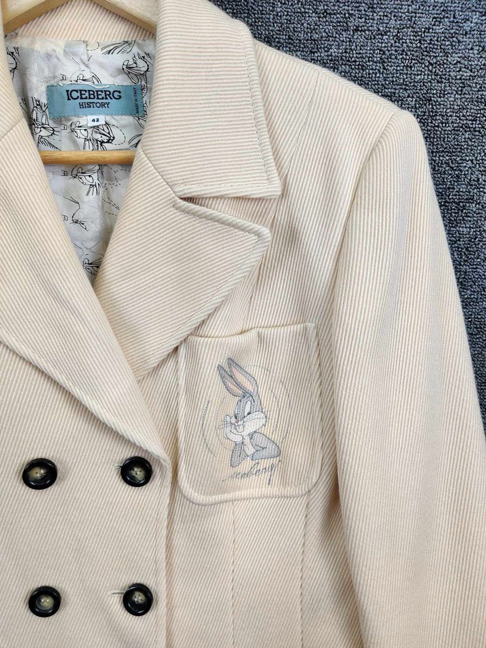 Iceberg Vintage 90's Iceberg History Bug Bunny Double Breasted Coat Size US M / EU 48-50 / 2 - 9 Thumbnail