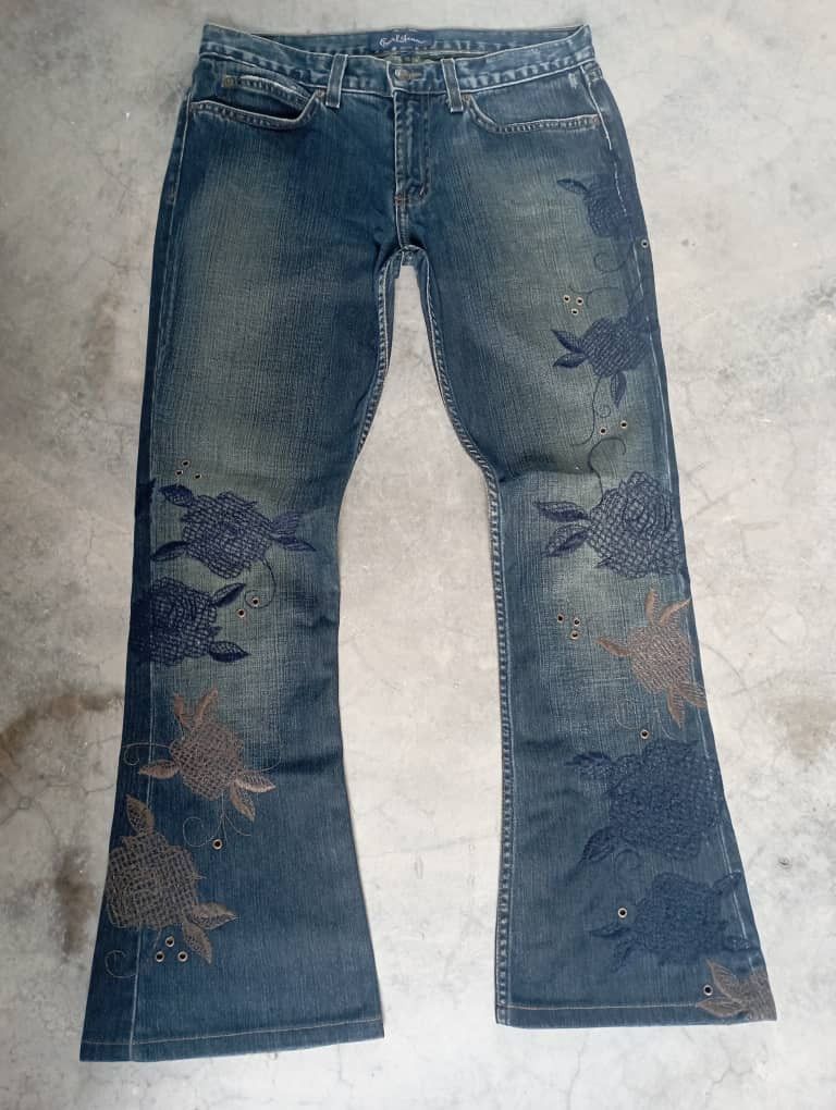 Tornado Mart Flare Jeans Made In USA Embroidered Earl Jean Bootcut Jeans Size US 27 - 1 Thumbnail