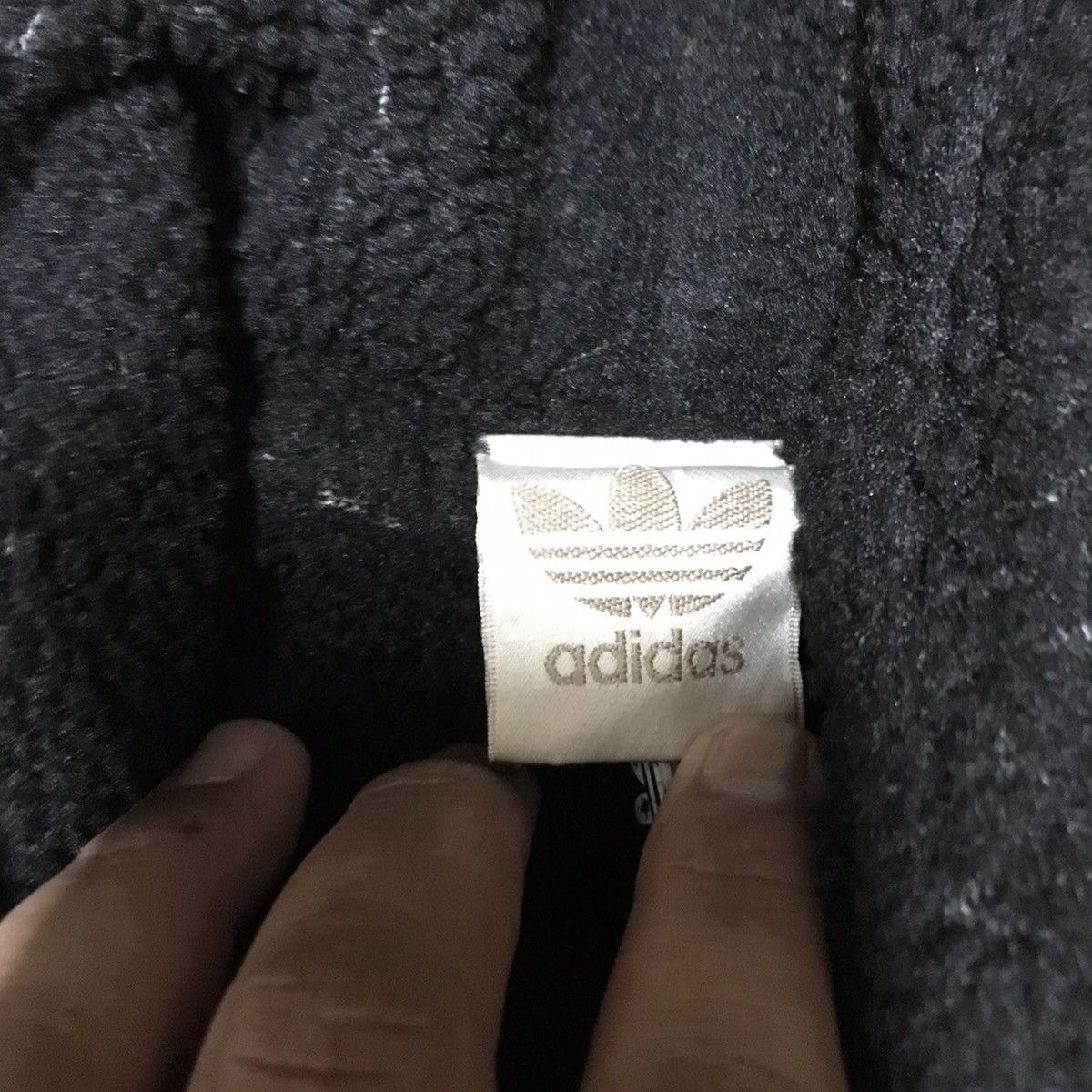 Adidas × Vintage VINTAGE 90s ADIDAS BIG LOGO THREE STRIPED HOODIE Size US L / EU 52-54 / 3 - 14 Thumbnail